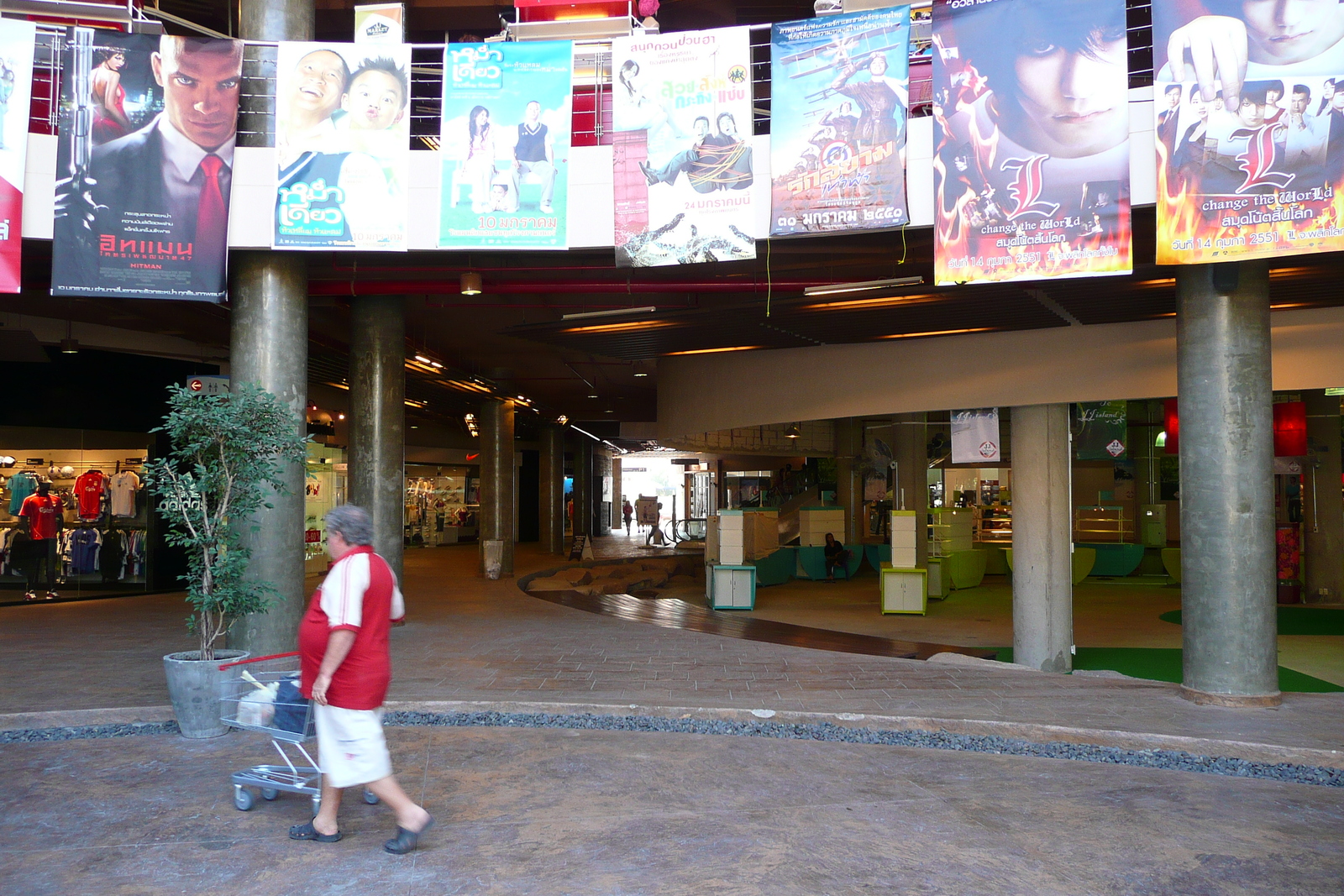 รูปถ่าย ไทย(Thailand) พัทยา(Pattaya) ถนนพัทยาอเวนิว(Pattaya Avenue) 2008-01 56