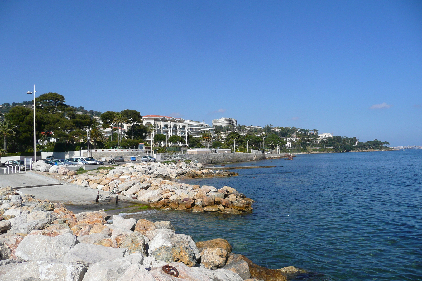 รูปถ่าย ฝรั่งเศส(France) คานส์(Cannes) หาดกาซาแญร์(Plage Gazagnaire) 2008-03 20
