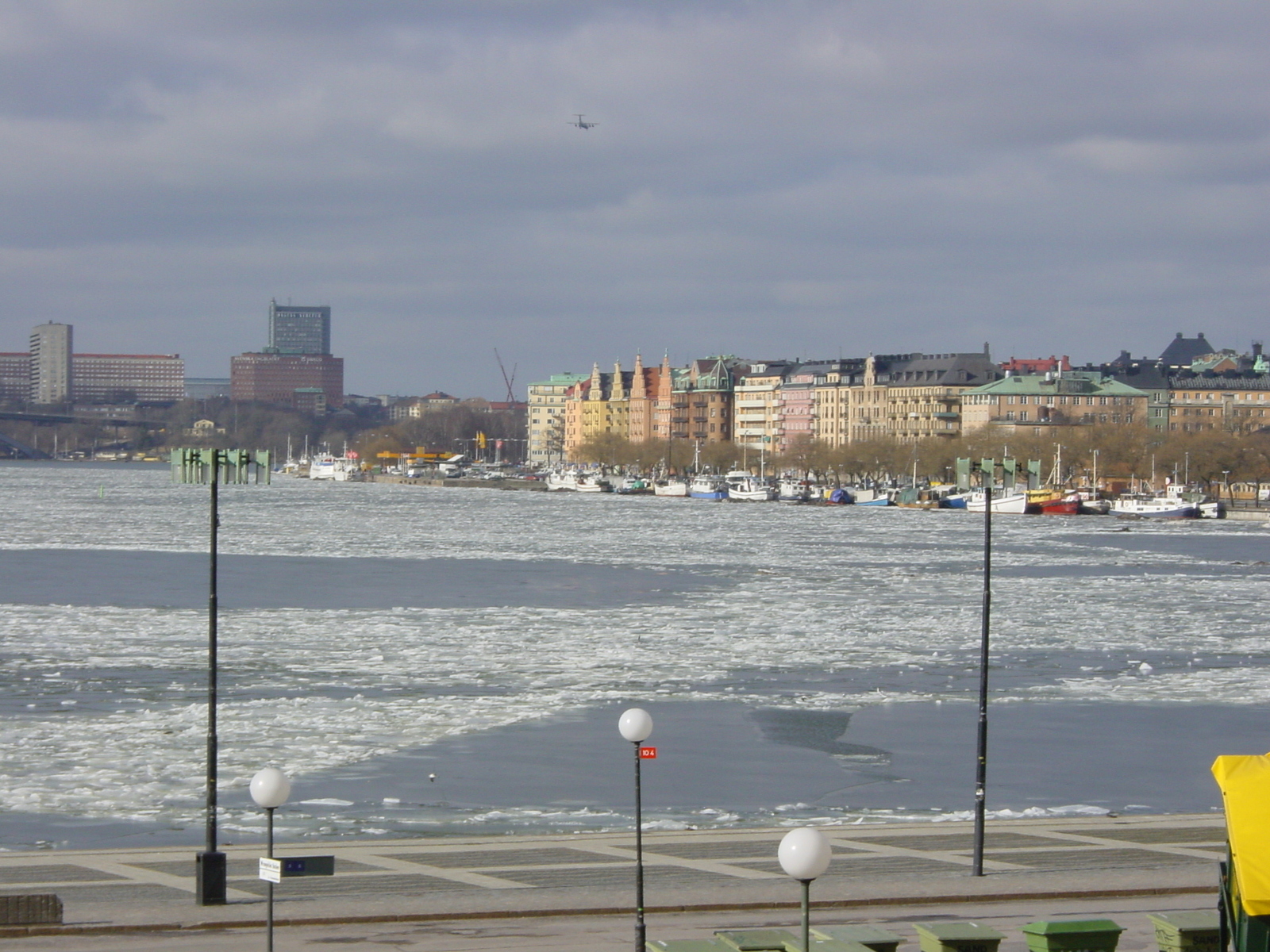 รูปถ่าย สวีเดน(Sweden) สตอกโฮล์ม(Stockholm) 2001-03 12