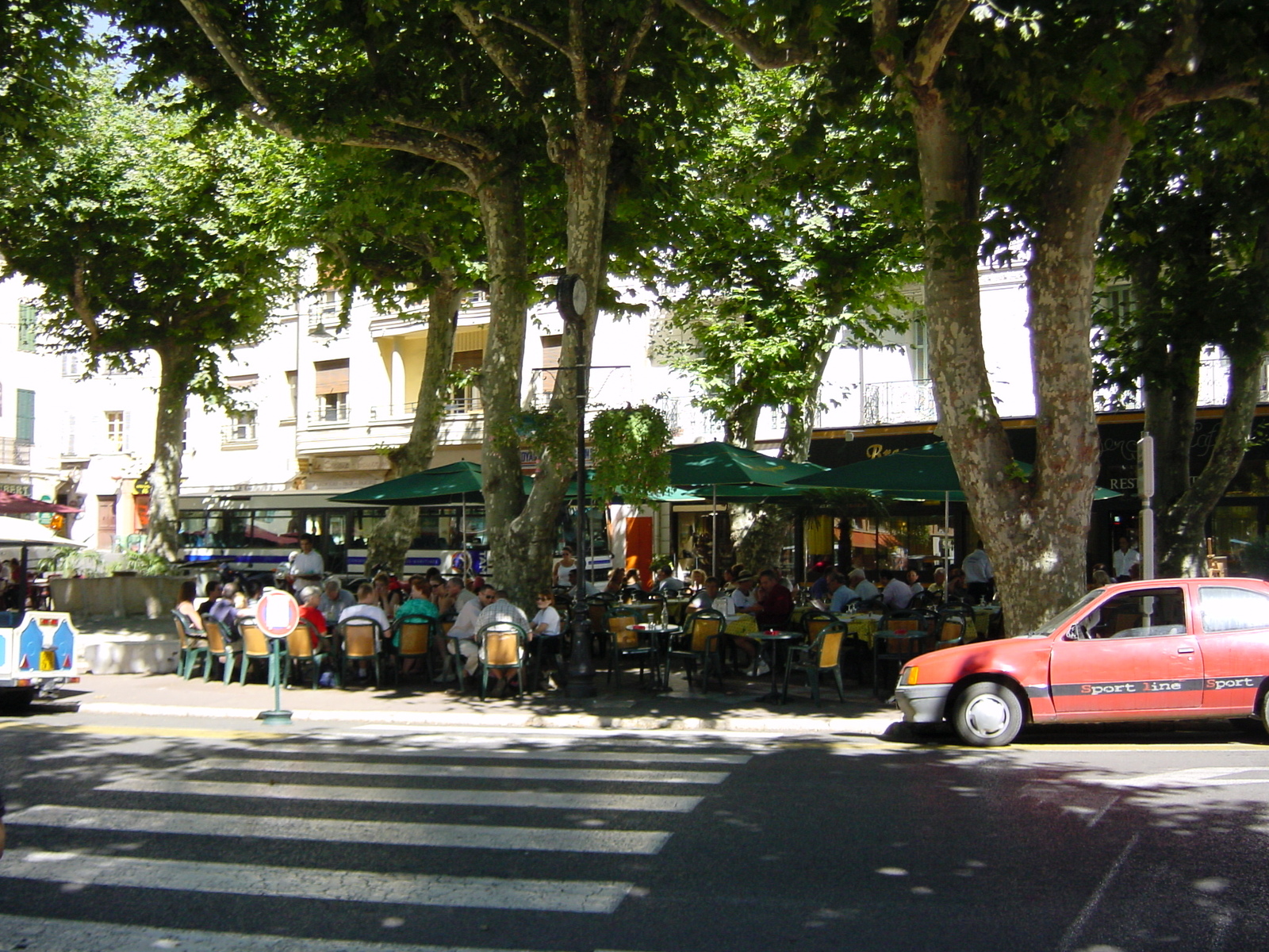 รูปถ่าย ฝรั่งเศส(France) วังซ์(Vence) 2001-09 17