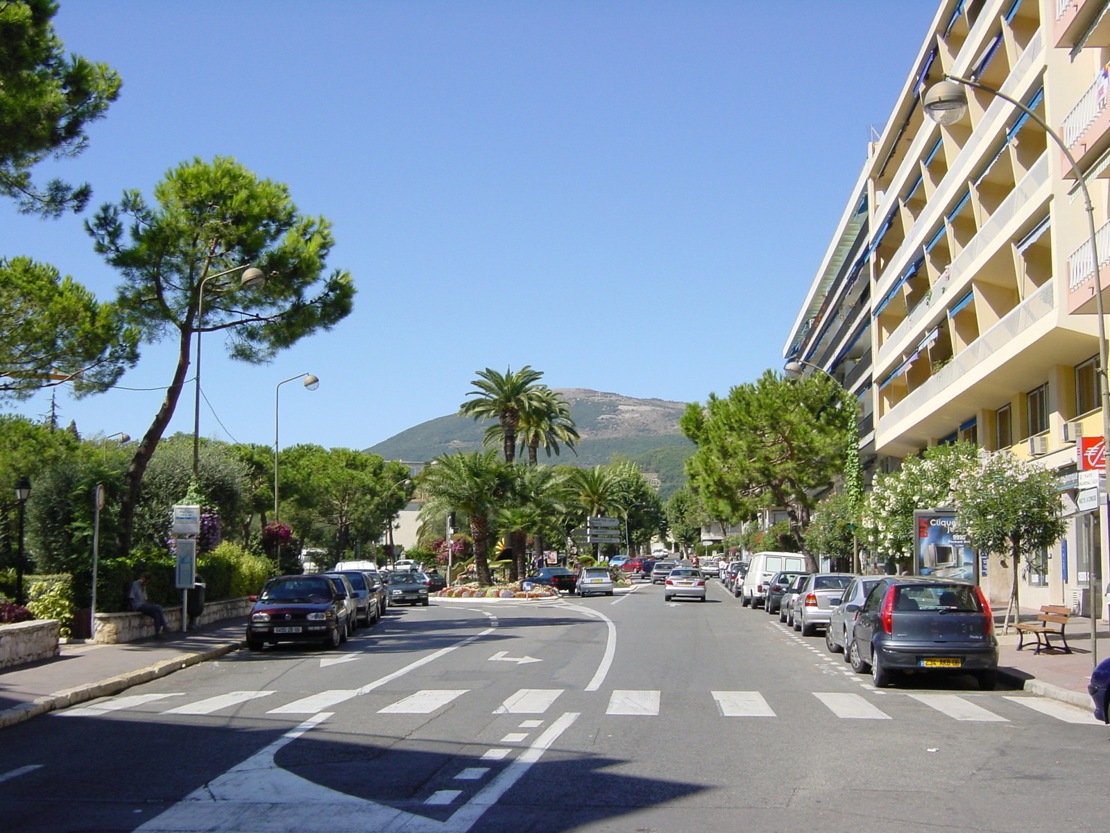 รูปถ่าย ฝรั่งเศส(France) วังซ์(Vence) 2001-09 21