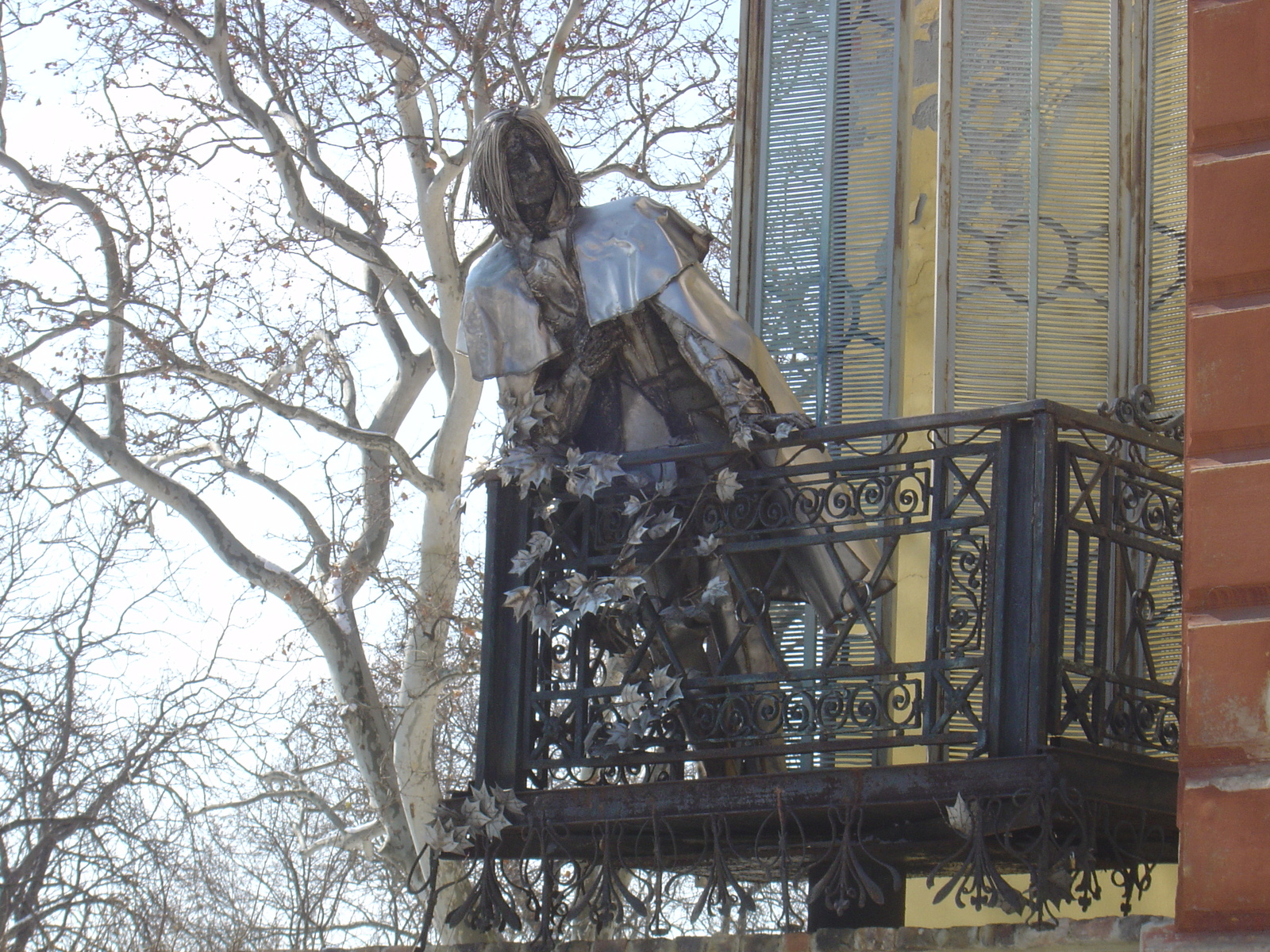 รูปถ่าย ฮังการี(Hungary) เปคส์(Pecs) 2005-03 23