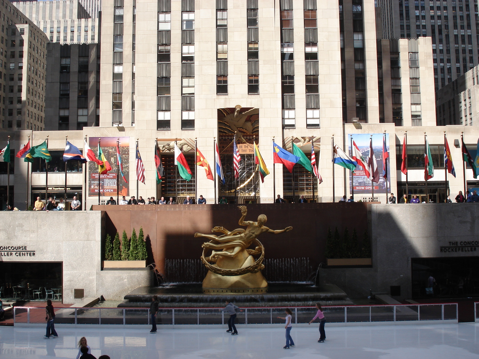 รูปถ่าย สหรัฐอเมริกา(United States) นิวยอร์ก(New York) ร็อกกีเฟลเลอร์เซ็นเตอร์(Rockefeller Center) 2006-03 13