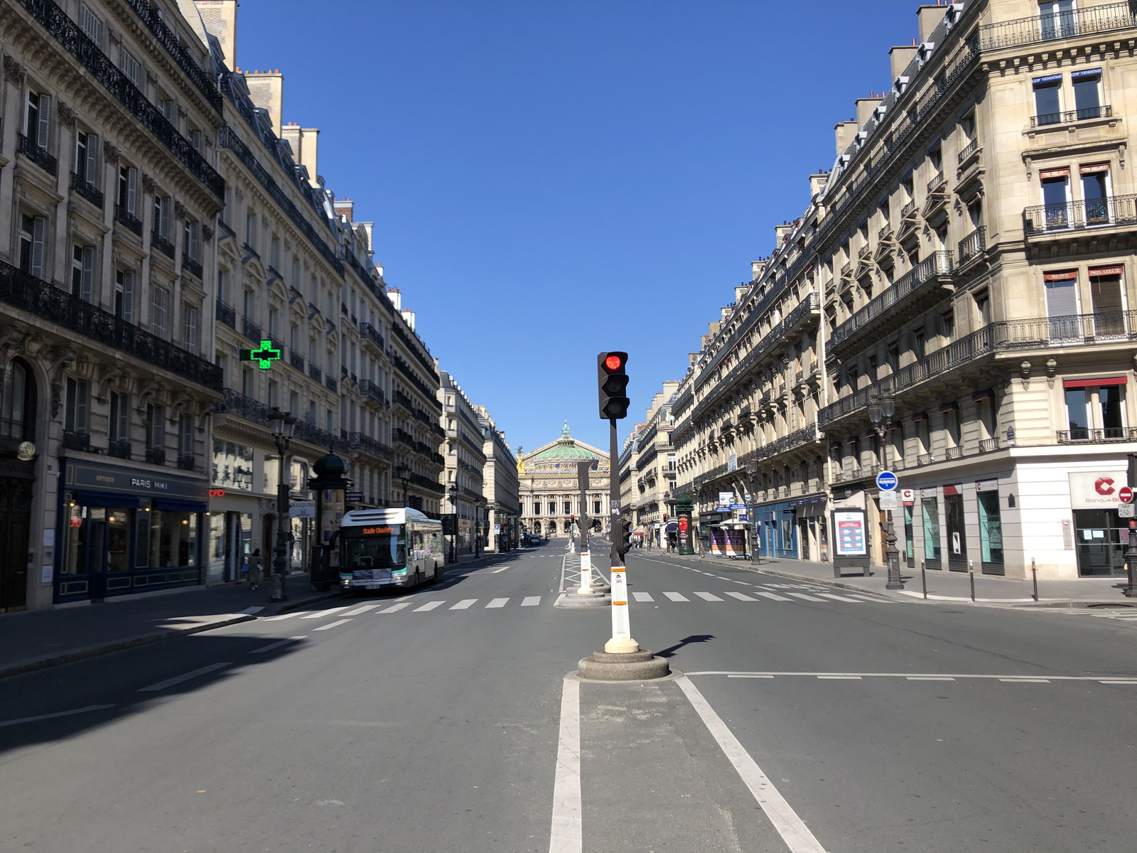 รูปถ่าย ฝรั่งเศส(France) ปารีสช่วงล็อกดาวน์(Paris lockdown) 2020-03 38