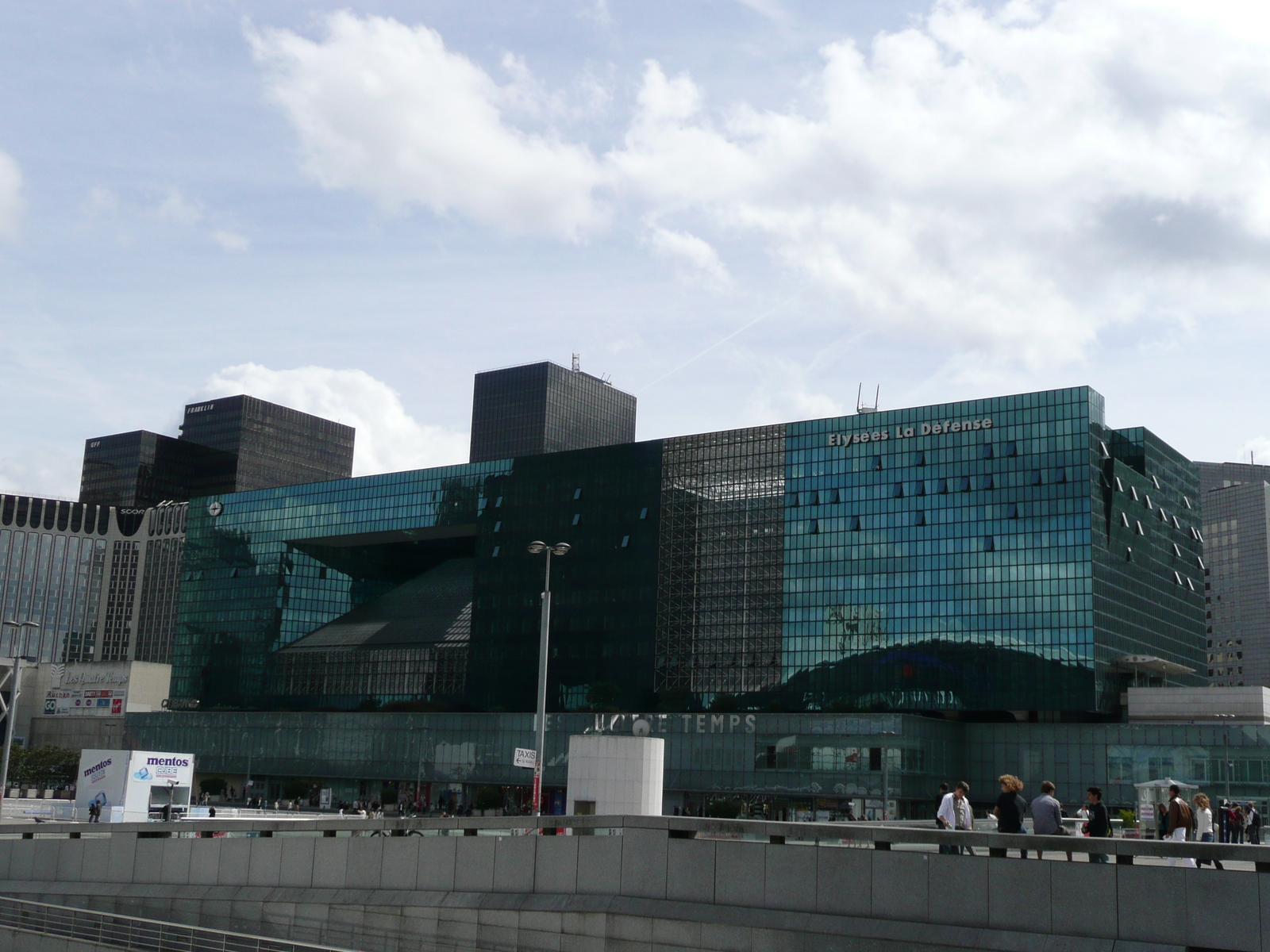 รูปถ่าย ฝรั่งเศส(France) ปารีส(Paris) ลาเดฟ็องส์(La Defense) 2007-05 139