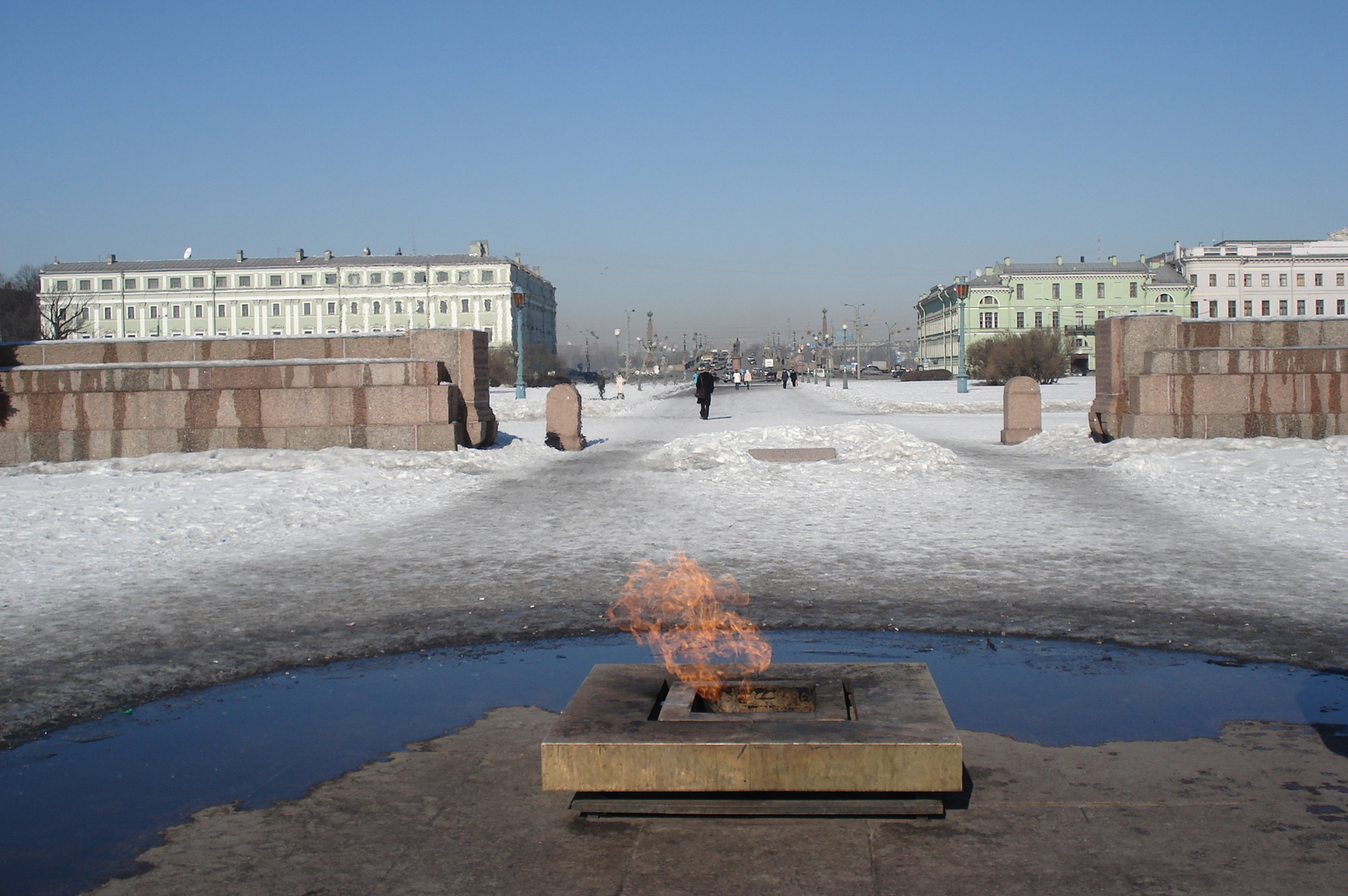 รูปถ่าย รัสเซีย(Russia) เซนต์ปีเตอร์สเบิร์ก(St Petersburg) มาร์โซโวโปล(Marsovo Pole) 2006-03 9