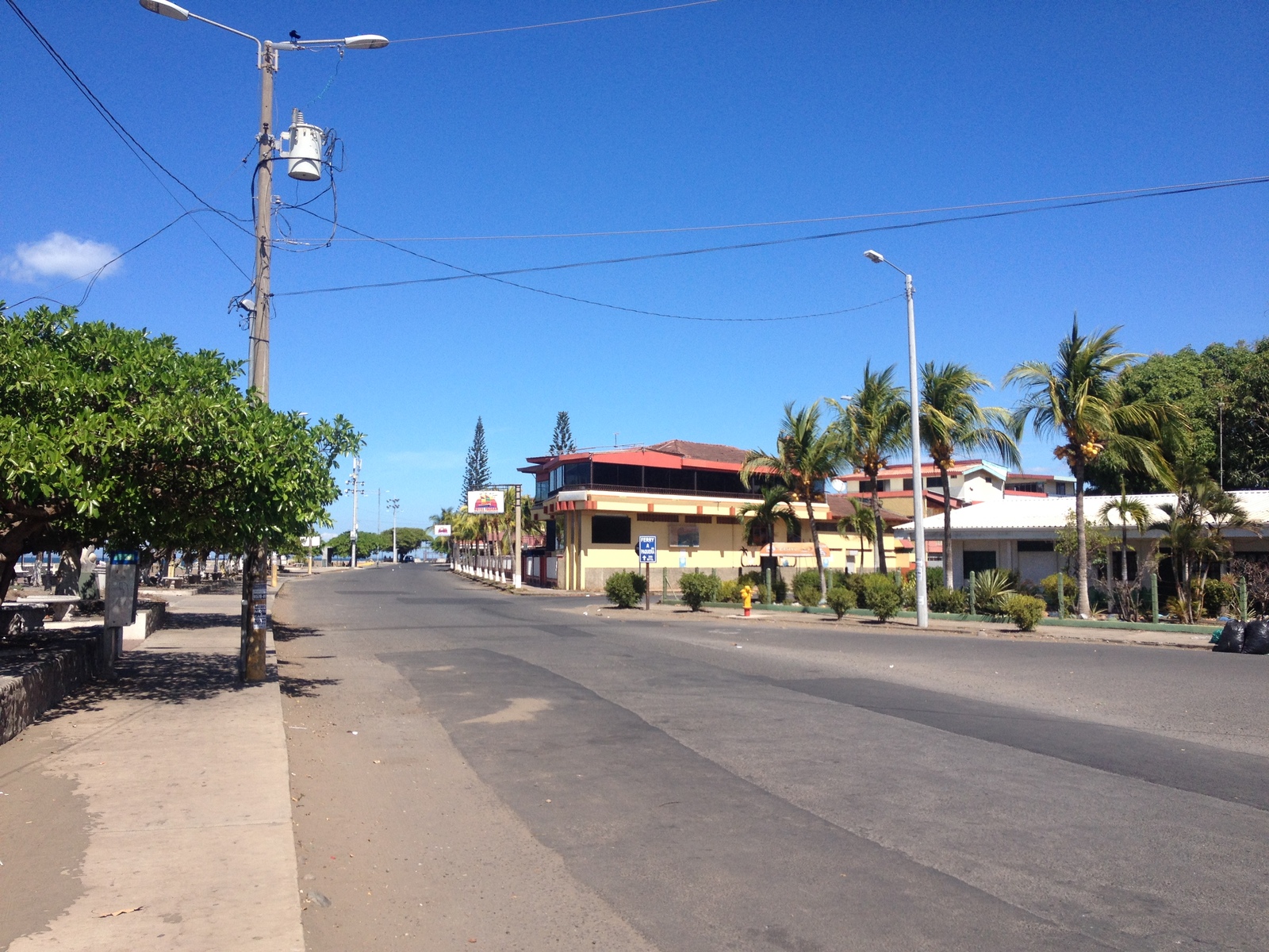 รูปถ่าย คอสตาริกา(Costa Rica) ปุนตาเรนัส(Puntarenas) 2015-03 84