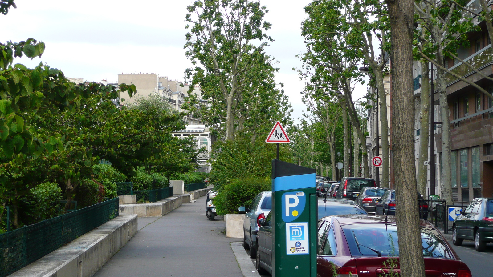 รูปถ่าย ฝรั่งเศส(France) ปารีส(Paris) คุ้มที่ 17 (17th Arrondissement) ถนนแปแรร์(Boulevard Pereire) 2007-05 35
