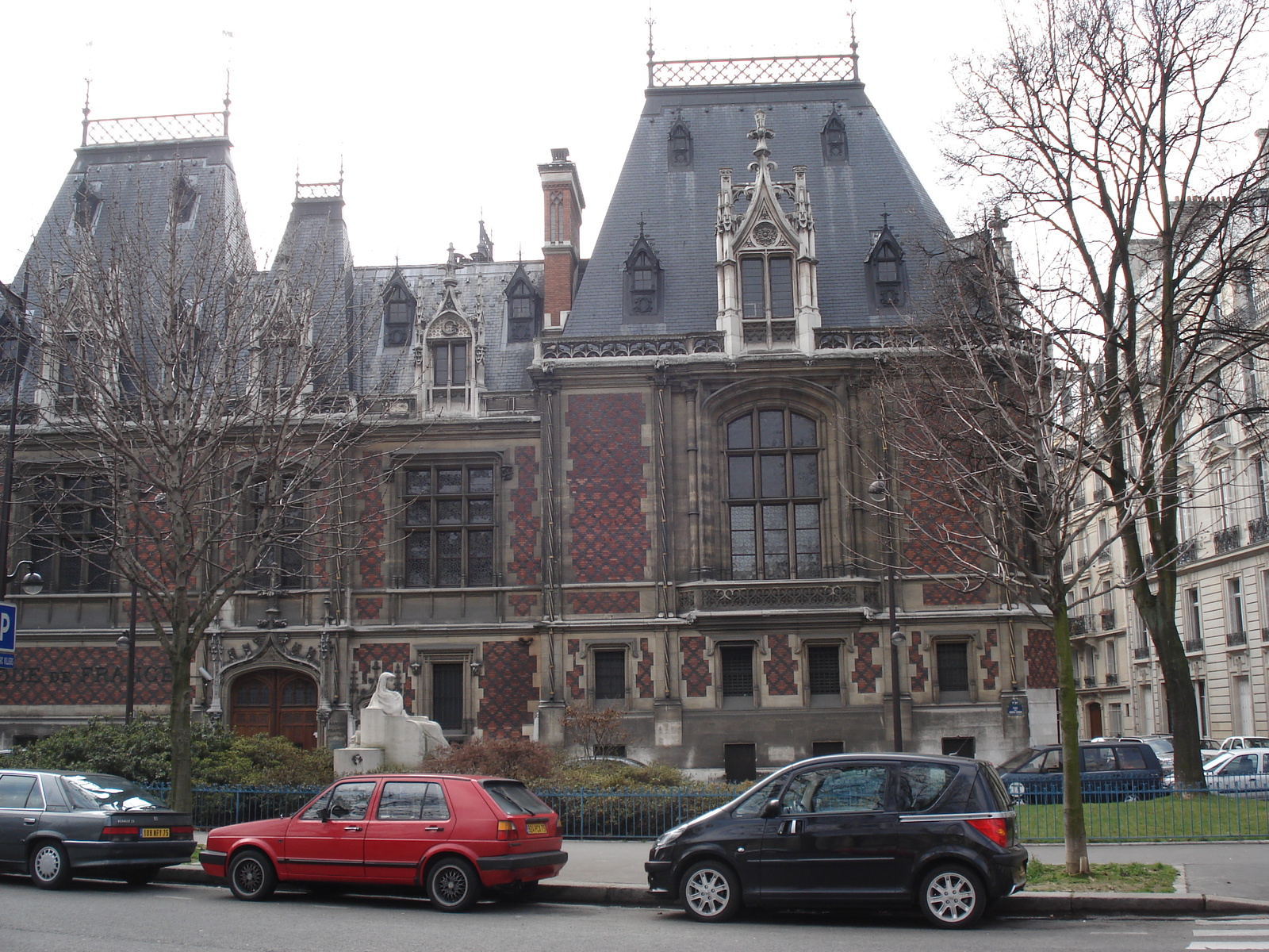 รูปถ่าย ฝรั่งเศส(France) ปารีส(Paris) คุ้มที่ 17 (17th Arrondissement) ปลาส  มาเลแอร์บ(Place Malesherbes) 2006-03 13