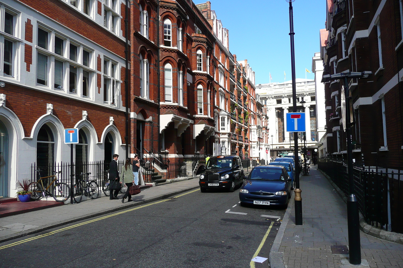 รูปถ่าย อังกฤษ(United Kingdom) ลอนดอน(London) สวนบราวน์ฮาร์ต(Brown Hart Gardens) 2007-09 0