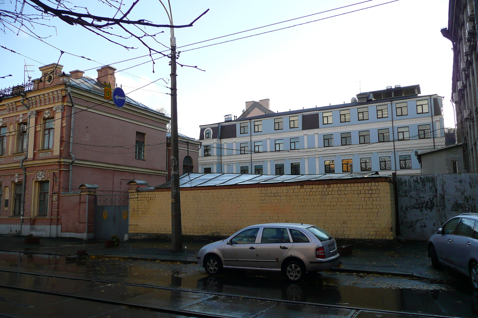 รูปถ่าย ยูเครน(Ukraine) เคียฟ(Kiev) โปดิล(Podil) 2007-11 11