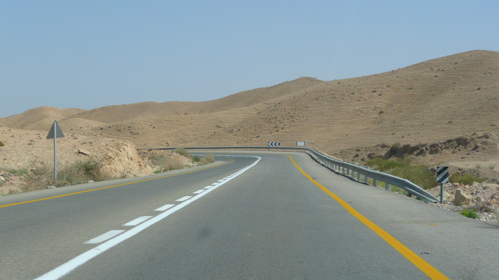 รูปถ่าย อิสราเอล(Israel) ถนนจากอาราดไปทะเลเดดซี(Arad to Dead Sea road) 2007-06 27