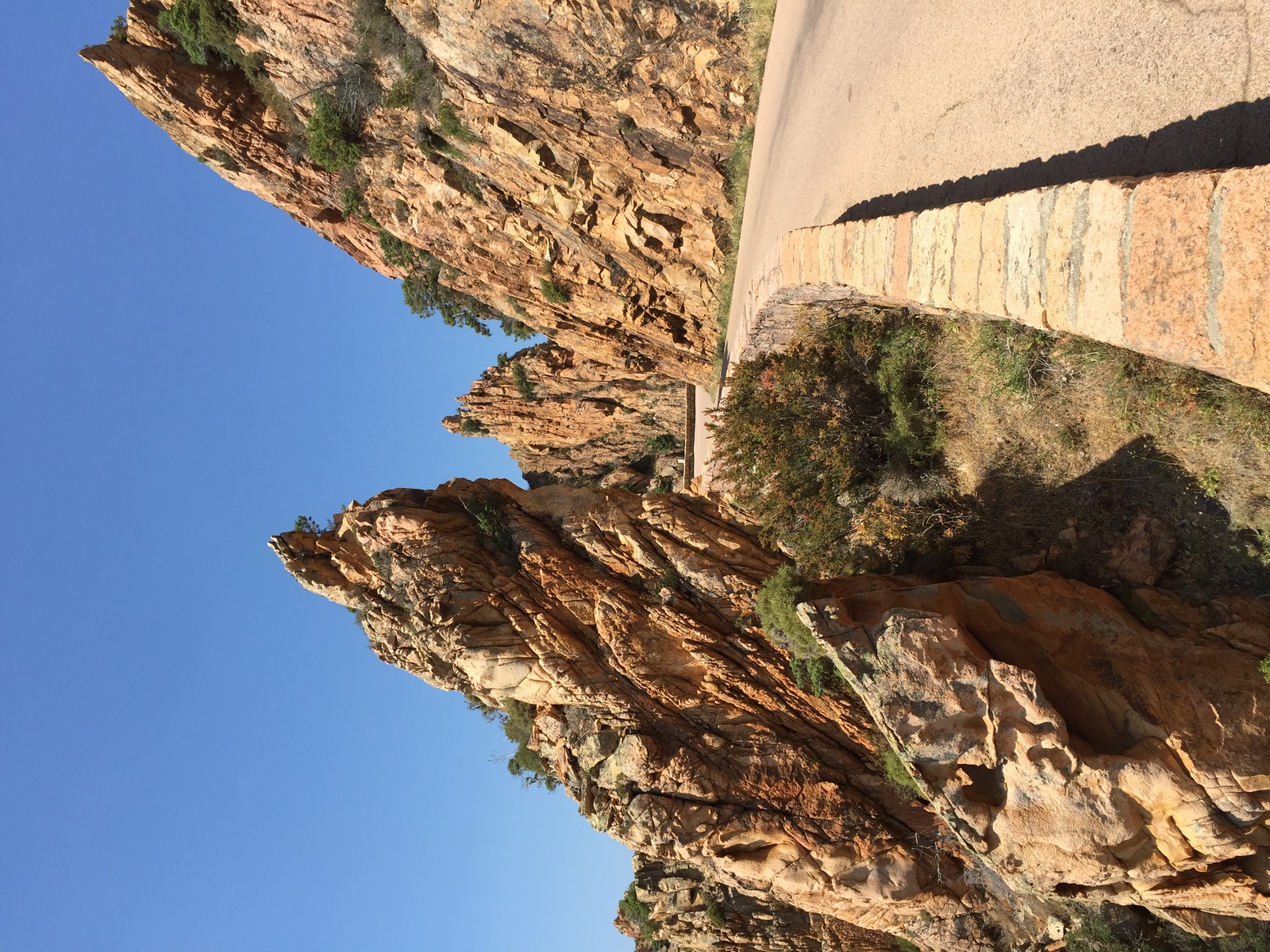 รูปถ่าย ฝรั่งเศส(France) คอร์สิคา(Corsica) หน้าผากาลังก์เดอเปียนา(Calanques de Piana) 2015-05 2