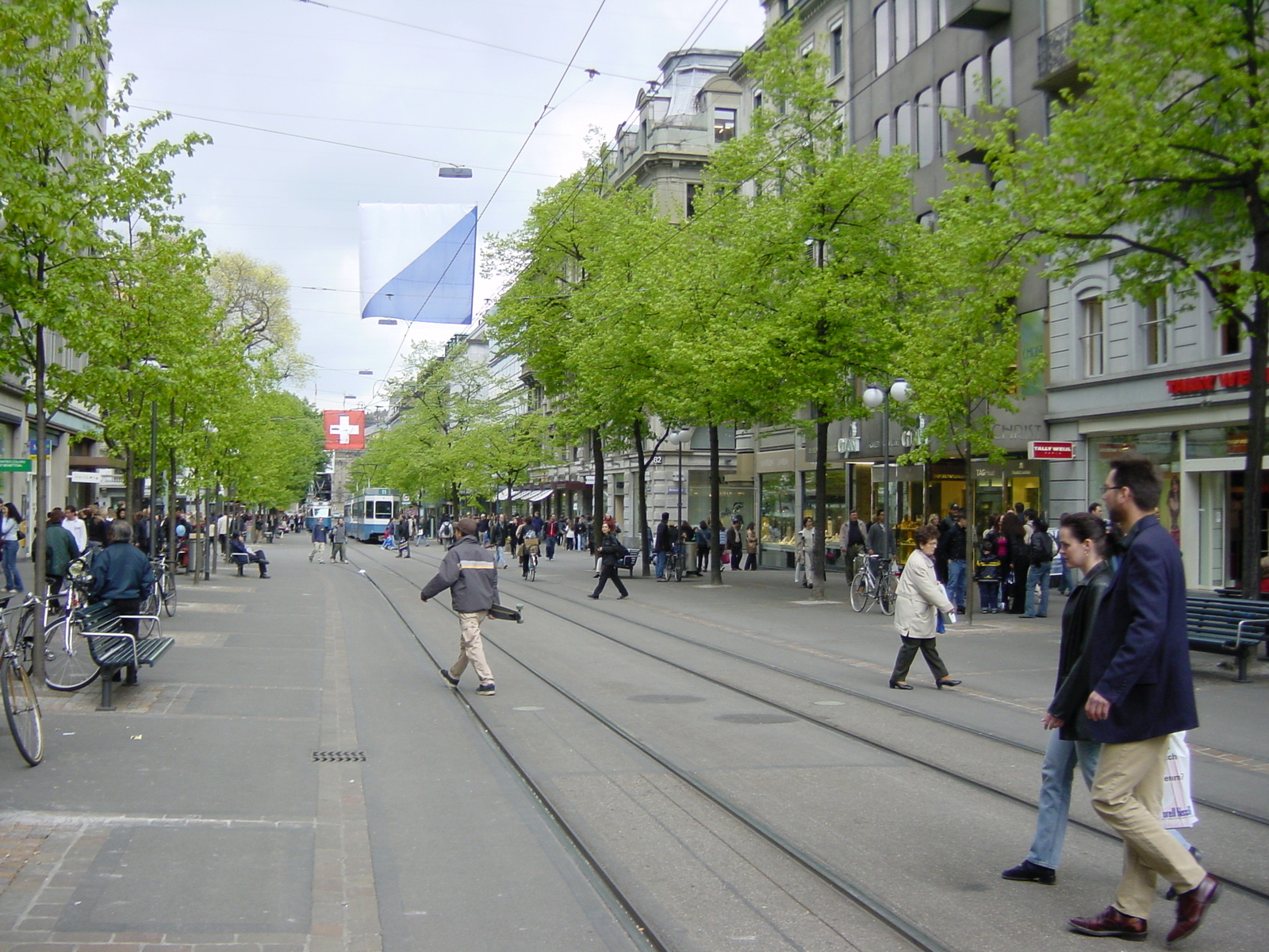 รูปถ่าย สวิสเซอร์แลนด์(Switzerland) ซูริค(Zurich) 2002-04 63
