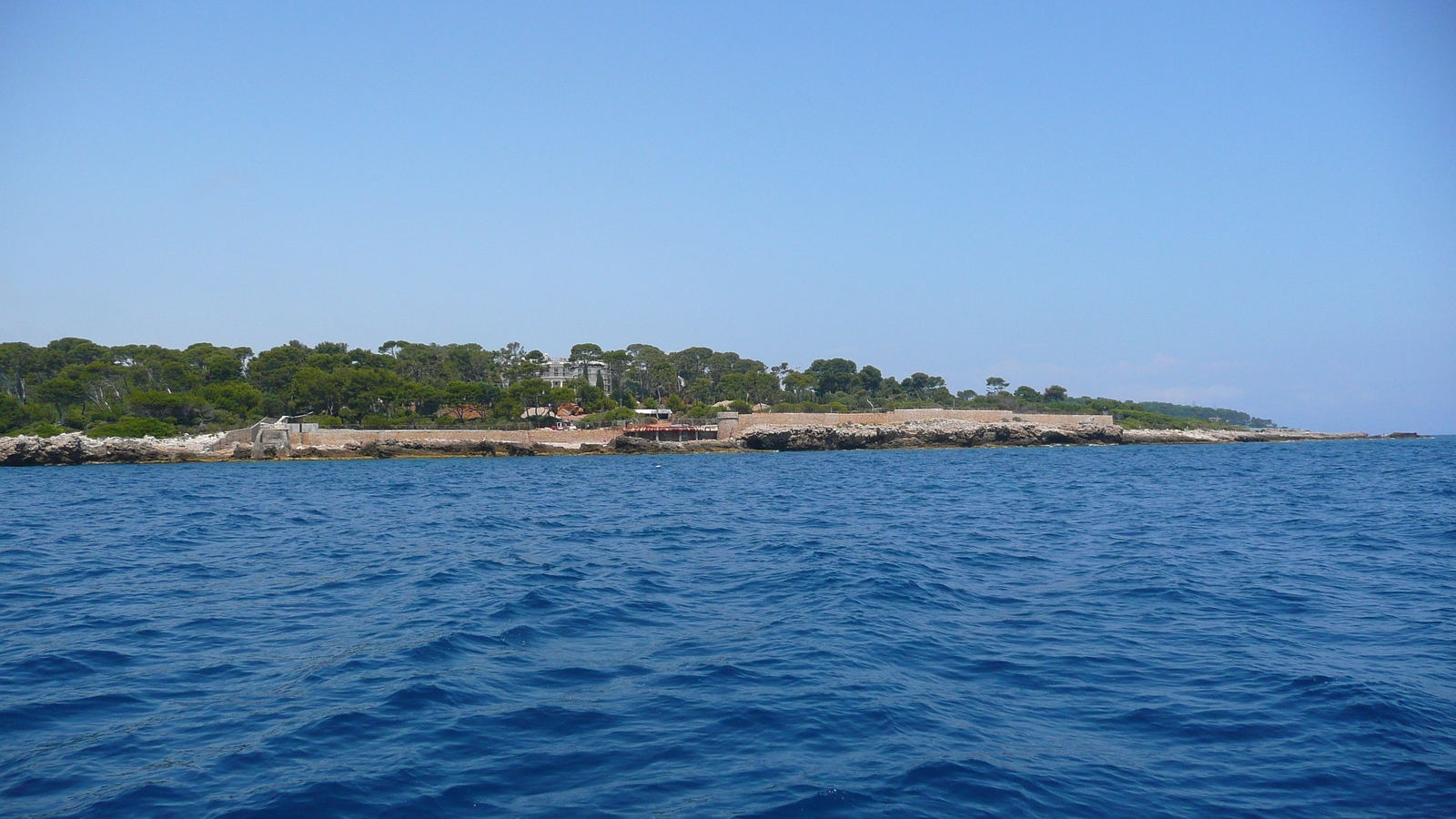 รูปถ่าย ฝรั่งเศส(France) แหลมอ็องตีบ(Cap d'Antibes) อ่าวลาการูป(Anse de la garoupe) 2007-07 26