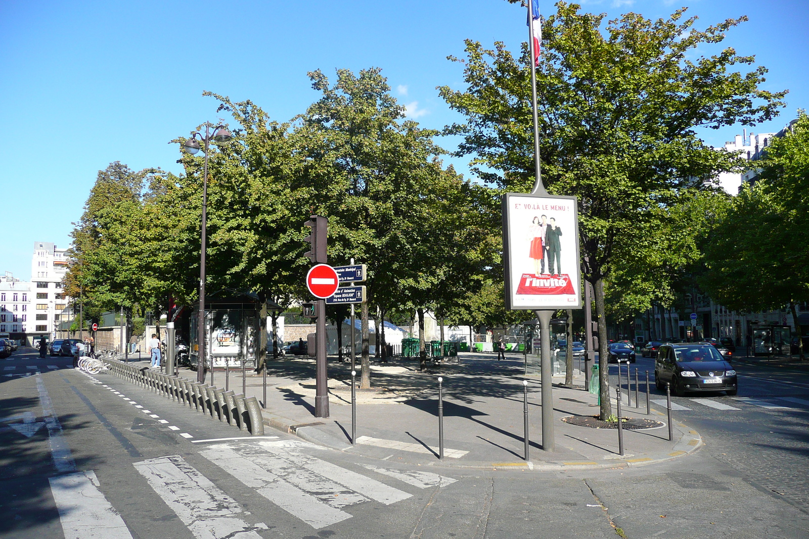 รูปถ่าย ฝรั่งเศส(France) ปารีส(Paris) ถนนฟรีดลันด์(Avenue de Friedland) 2007-09 25