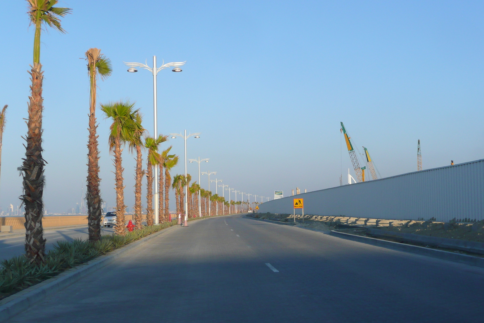 รูปถ่าย สหรัฐอาหรับเอมิเรตส์(United Arab Emirates) ดูไบ(Dubai) ปาล์มจุมัยเราะห์(Palm Jumeirah) 2009-01 50