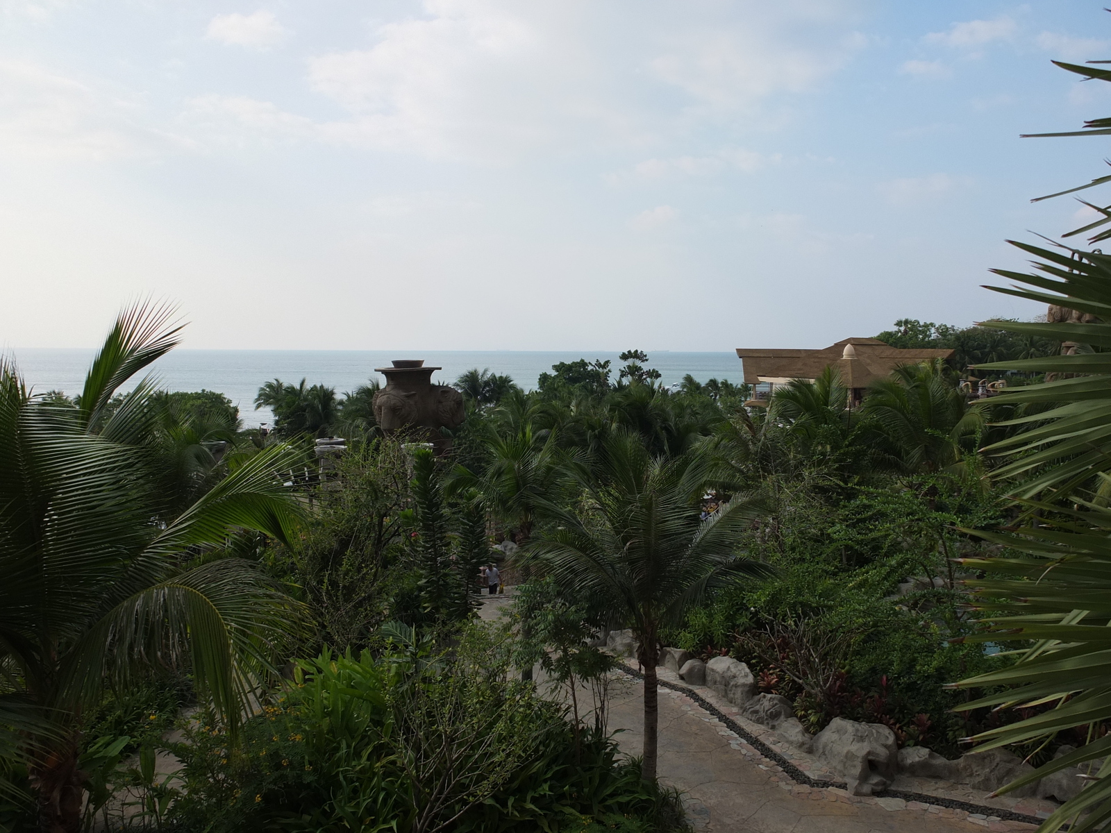 รูปถ่าย ไทย(Thailand) พัทยา(Pattaya) โรงแรมเซ็นทารา(Centara Hotel) 2011-12 76