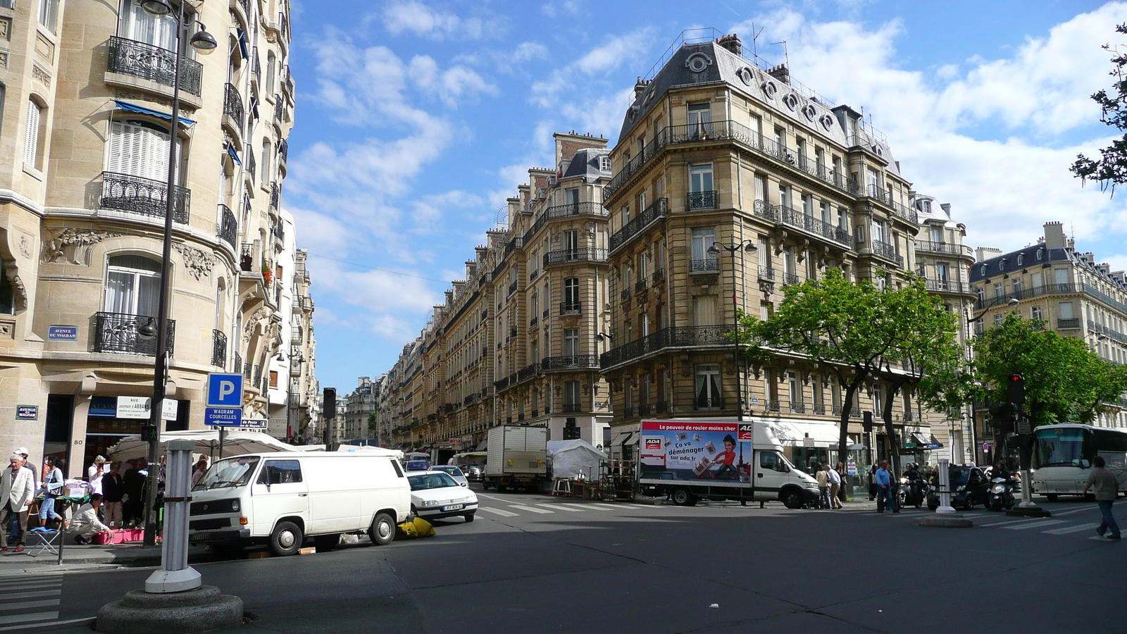 รูปถ่าย ฝรั่งเศส(France) ปารีส(Paris) คุ้มที่ 17 (17th Arrondissement) ถนนวากราม(Avenue de Wagram) 2007-05 20
