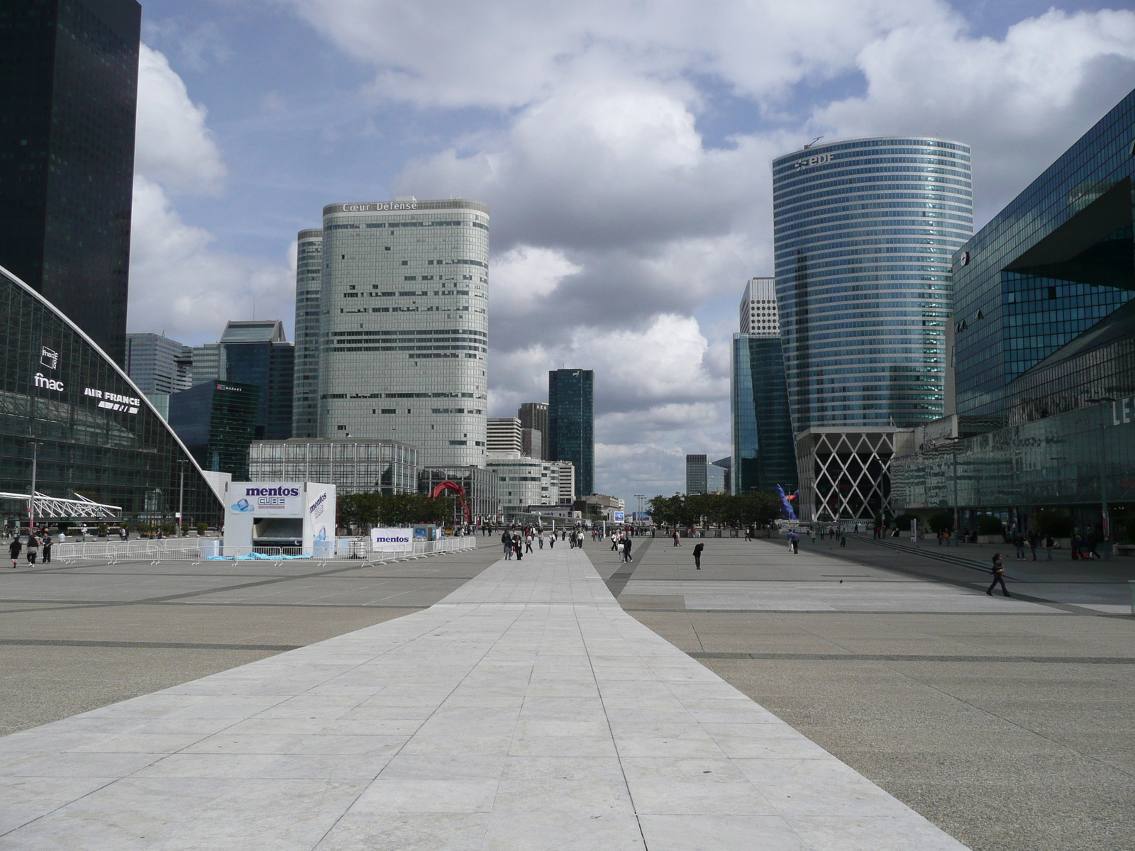 รูปถ่าย ฝรั่งเศส(France) ปารีส(Paris) ลาเดฟ็องส์(La Defense) 2007-05 102