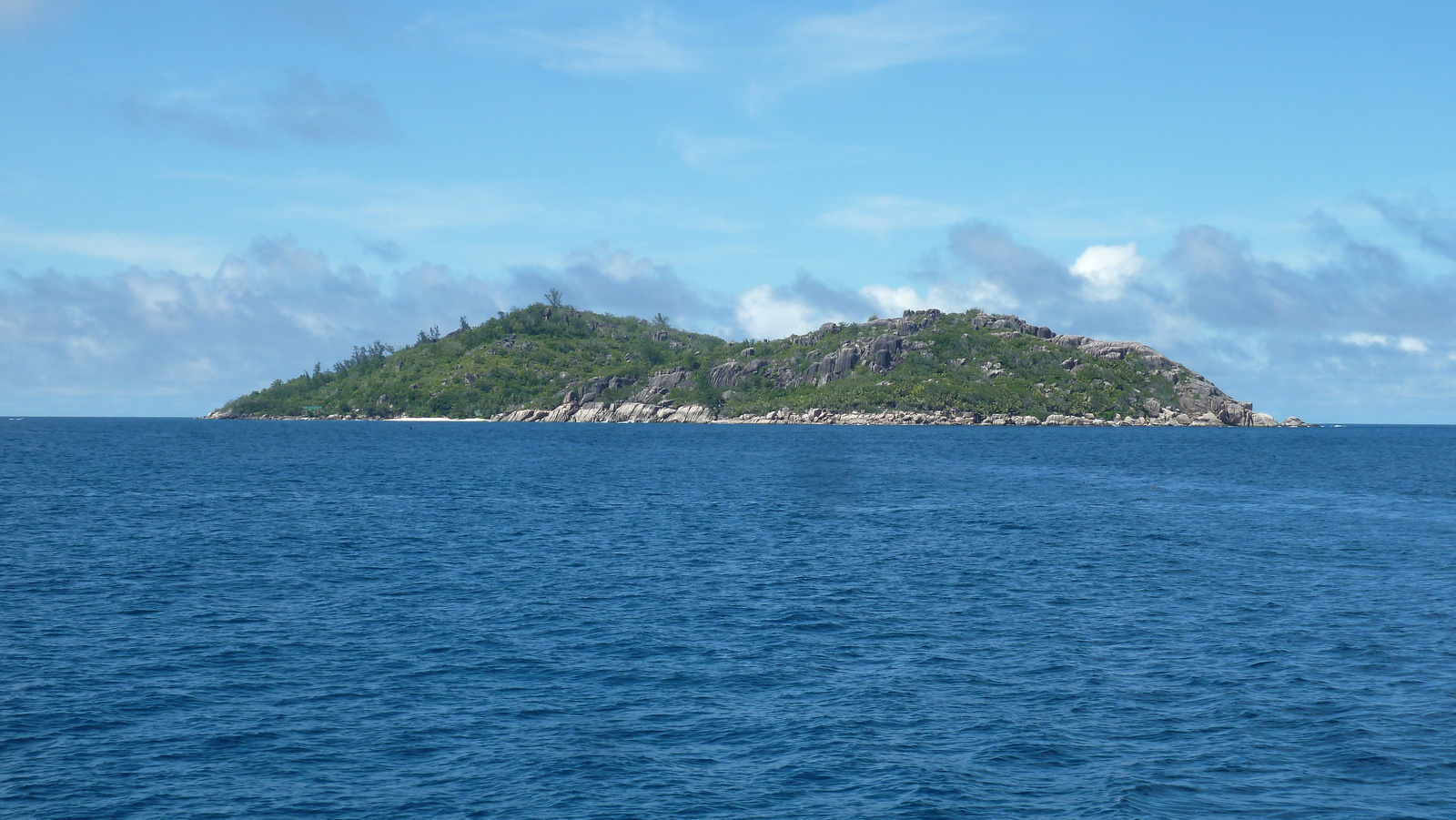 รูปถ่าย เซเชลส์(Seychelles) เกาะกร็องด์เซอร์(Grande Soeur) 2011-10 40