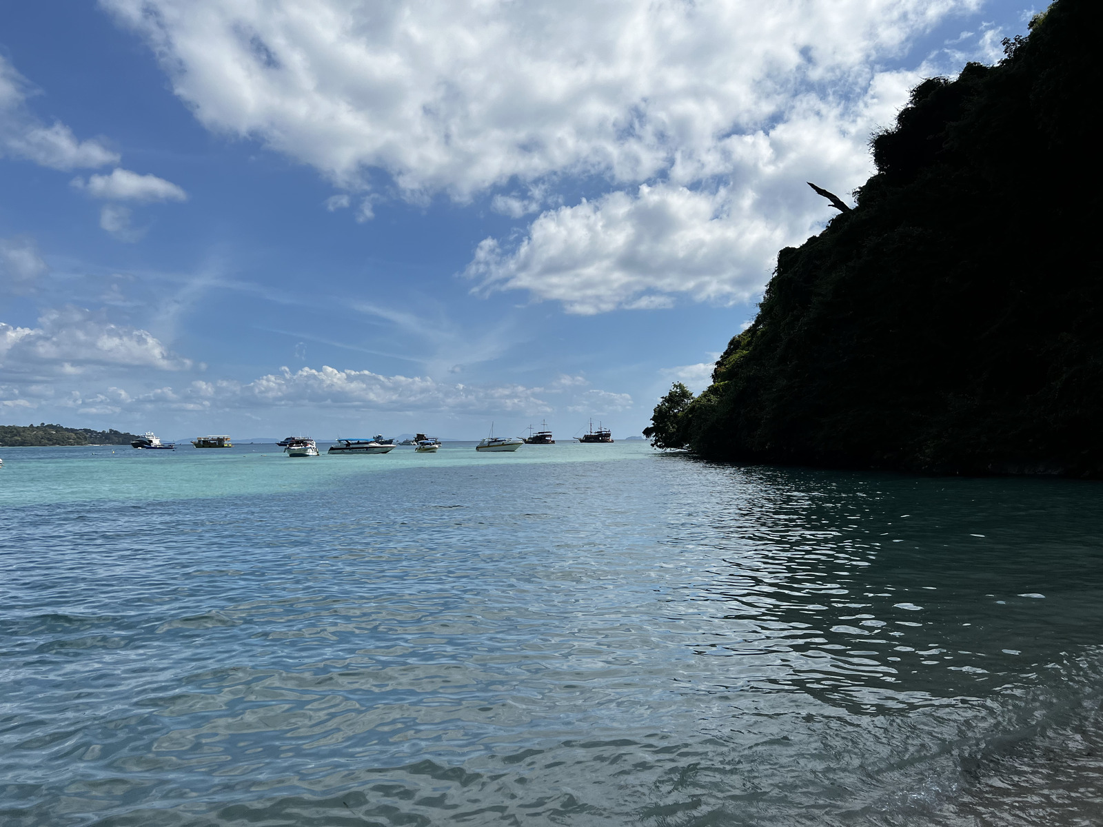 รูปถ่าย ไทย(Thailand) เกาะพีพีดอน(Ko Phi Phi Don) 2021-12 29
