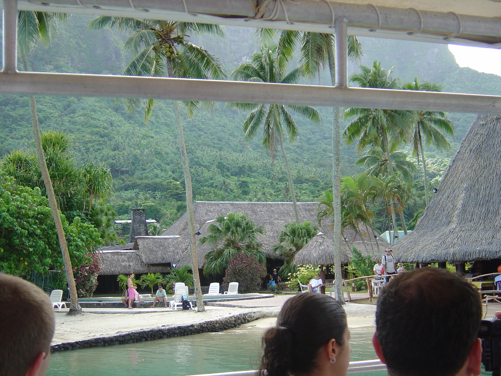 รูปถ่าย เฟรนช์โพลี่นีเซีย(Polynesia) มูเรีย(Moorea) 2006-04 119
