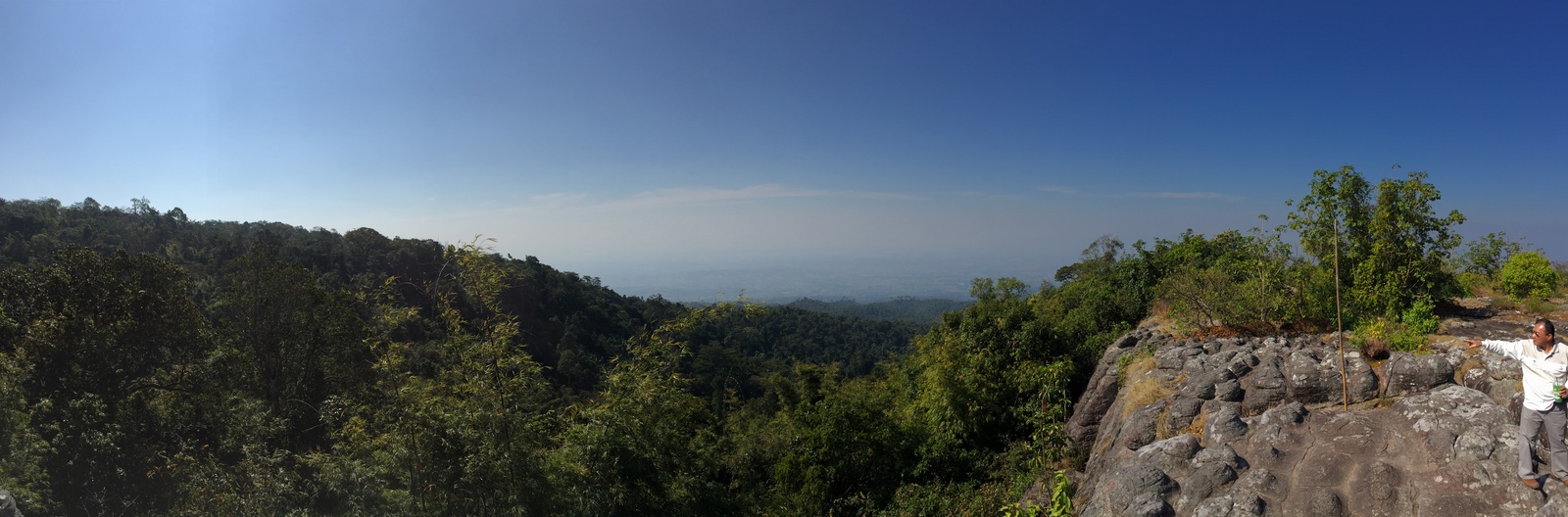 รูปถ่าย ไทย(Thailand) อุทยานแห่งชาติภูหินร่องกล้า(Phu Hin Rong Kla National Park) 2014-12 311