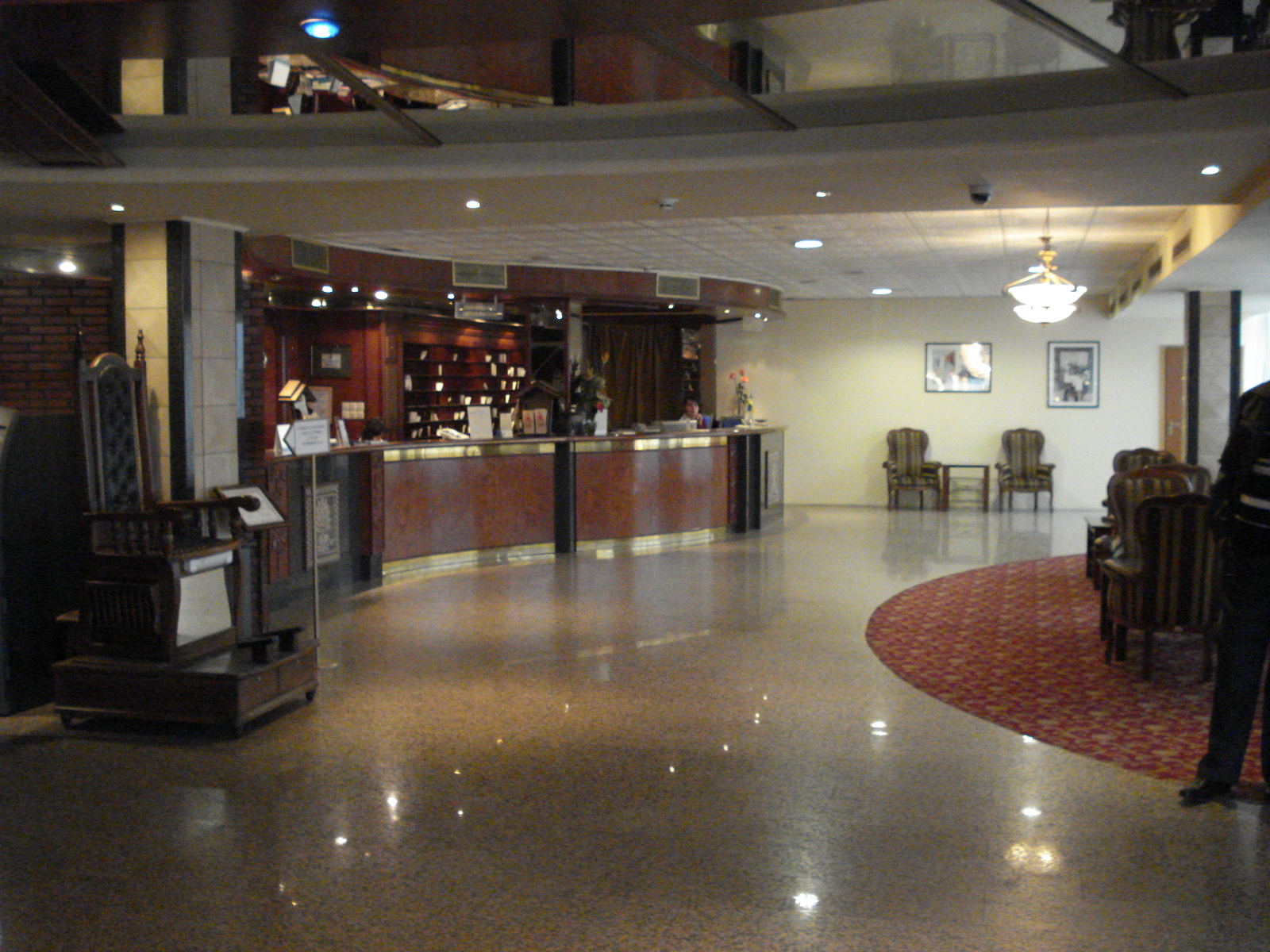 รูปถ่าย ยูเครน(Ukraine) เคียฟ(Kiev) โรงแรมรุส(Rus Hotel) 2007-03 3