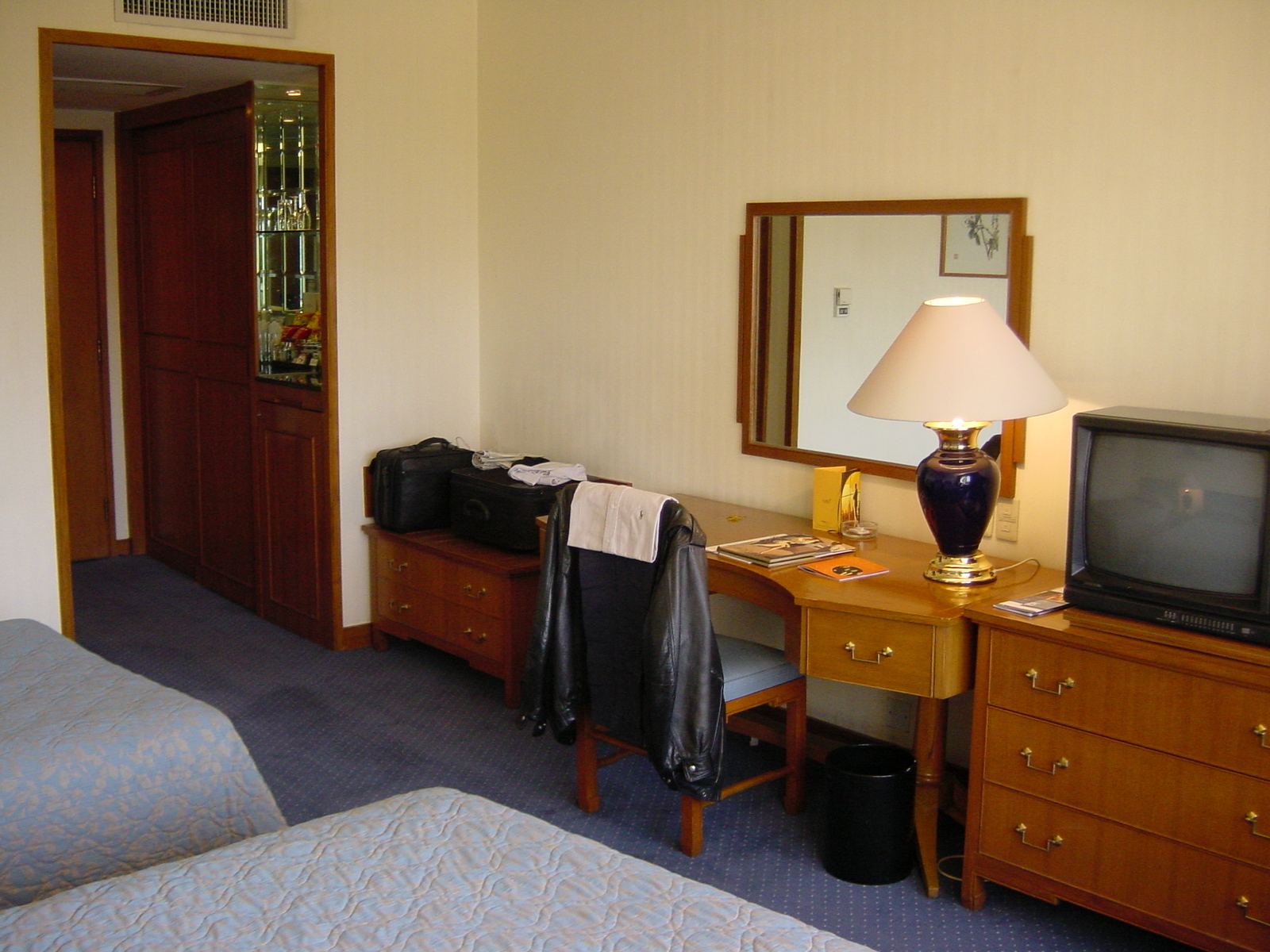 รูปถ่าย จีน(China) ปักกิ่ง(Beijing) สวิสโอเต็ล(Swissotel) 2002-05 27