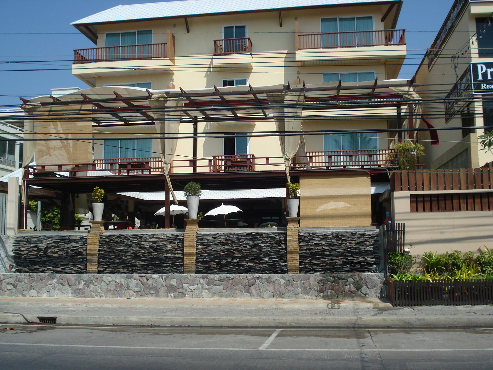 รูปถ่าย ไทย(Thailand) จอมเทียน(Jomtien) ริมทะเลจอมเทียน(Jomtien Seashore) 2008-01 100
