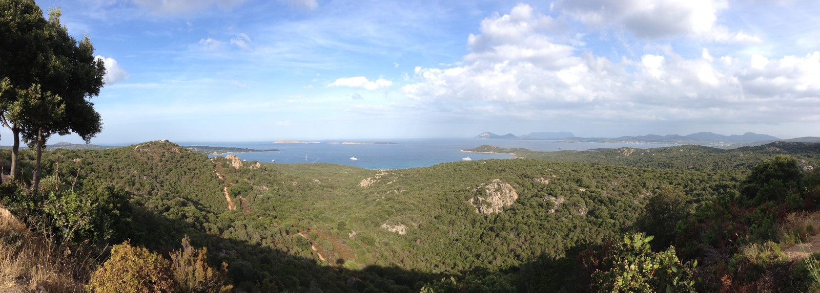 รูปถ่าย อิตาลี(Italy) ซาร์ดิเนีย(Sardinia) กอสตาสเมรัลดา(Costa Smeralda) 2015-06 81