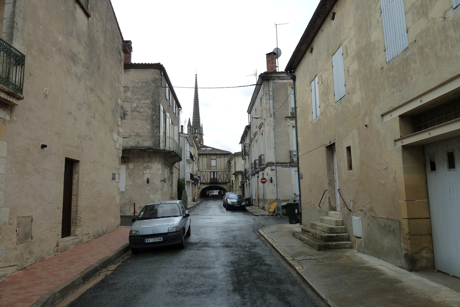 รูปถ่าย ฝรั่งเศส(France) แซ็นต์ฟัวลากร็องด์(Sainte Foy La Grande) 2010-08 17