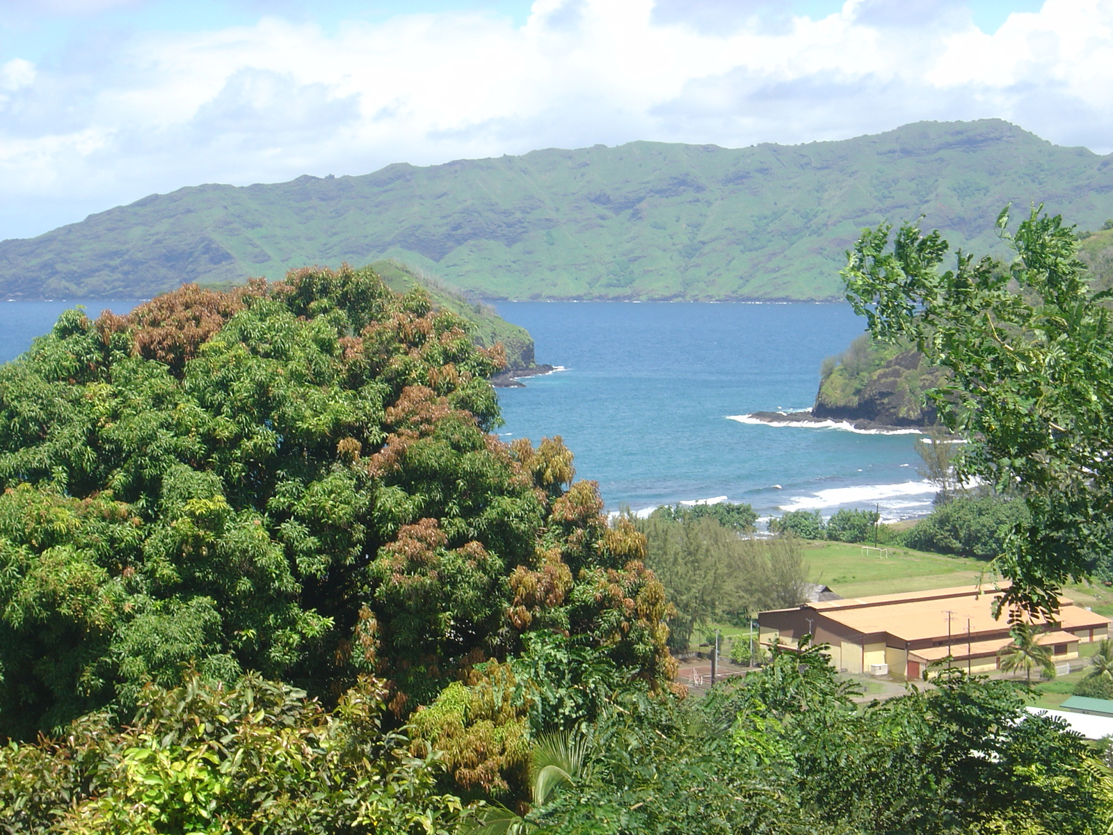 รูปถ่าย เฟรนช์โพลี่นีเซีย(Polynesia) หมู่เกาะมาร์เคซัส(Marquises) 2006-04 25