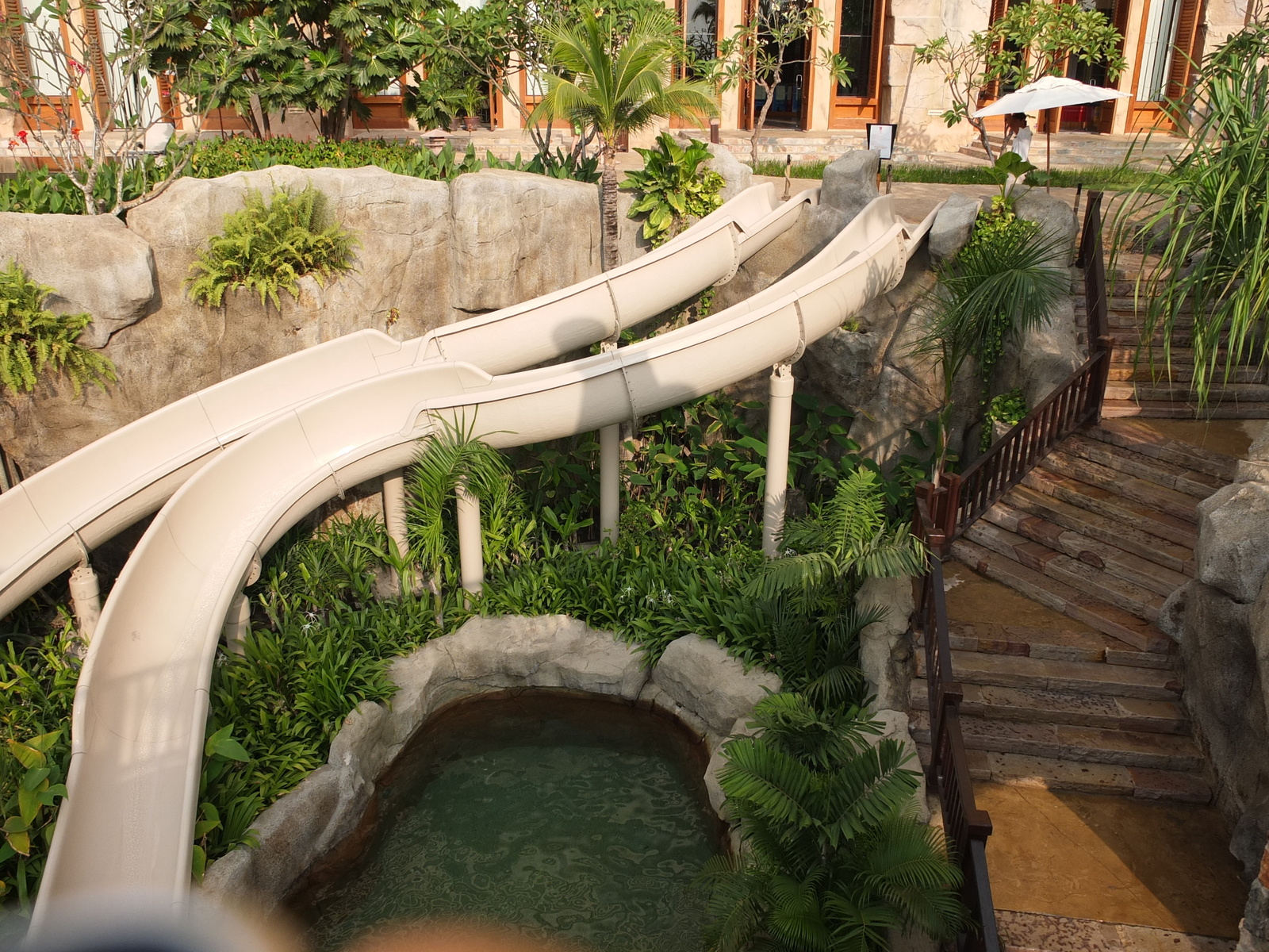 รูปถ่าย ไทย(Thailand) พัทยา(Pattaya) โรงแรมเซ็นทารา(Centara Hotel) 2011-12 16