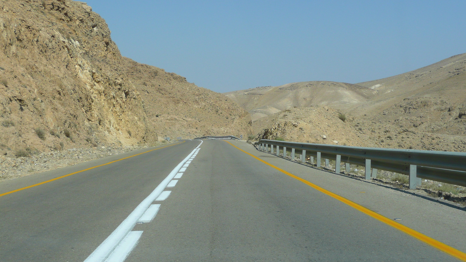 รูปถ่าย อิสราเอล(Israel) ถนนจากอาราดไปทะเลเดดซี(Arad to Dead Sea road) 2007-06 150