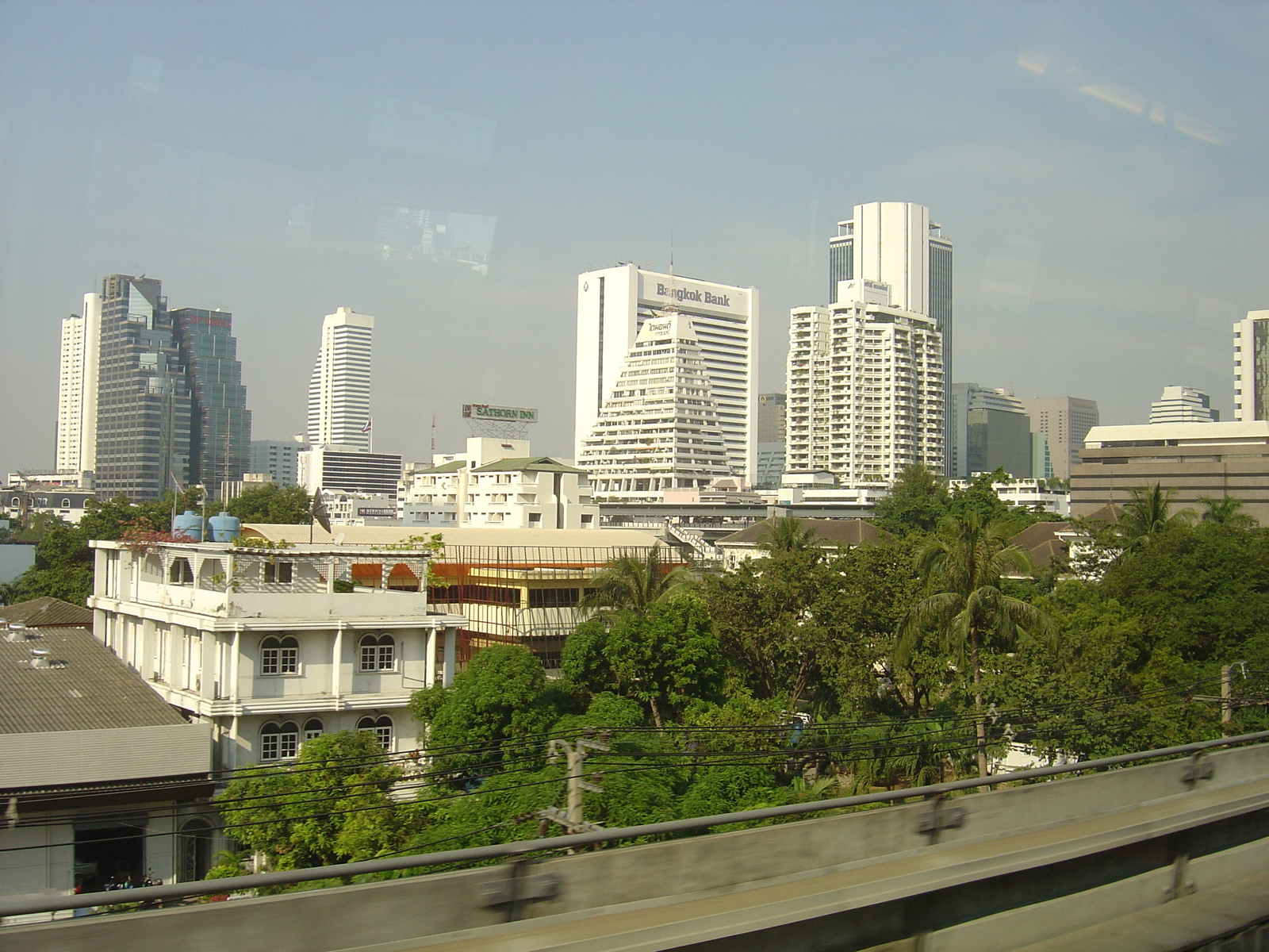 รูปถ่าย ไทย(Thailand) กรุงเทพมหานคร(Bangkok) รถไฟฟ้า(Sky Train) 2004-12 90