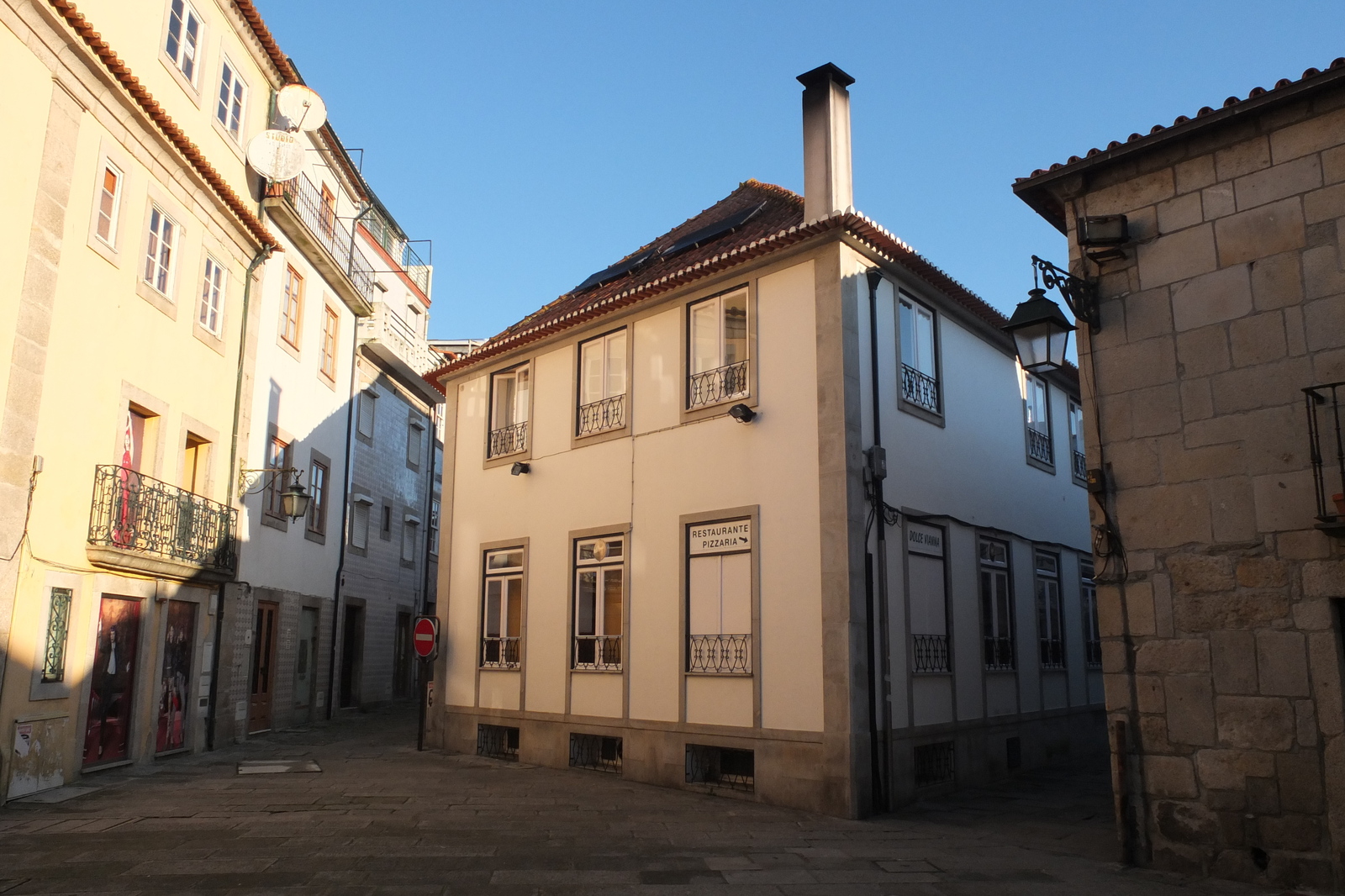 รูปถ่าย โปรตุเกส(Portugal) วีอานาดูกัชเตลู(Viana do Castelo) 2013-01 49
