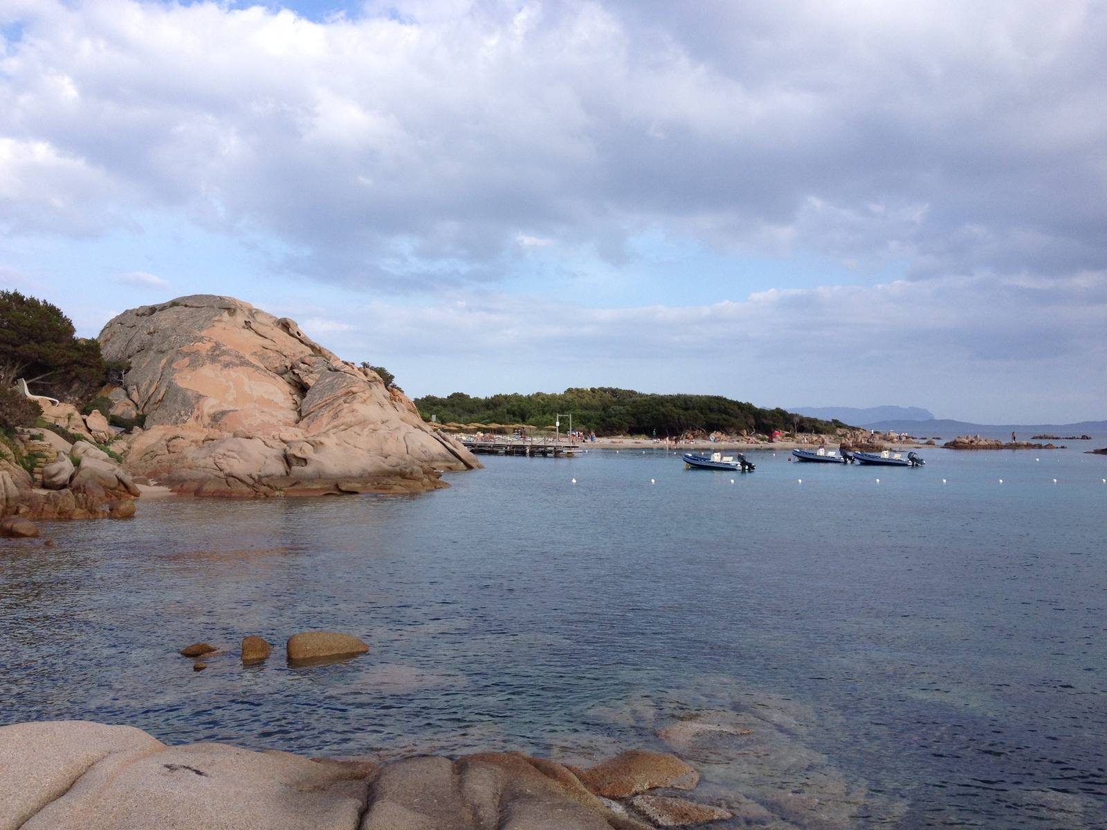 รูปถ่าย อิตาลี(Italy) ซาร์ดิเนีย(Sardinia) กอสตาสเมรัลดา(Costa Smeralda) 2015-06 22