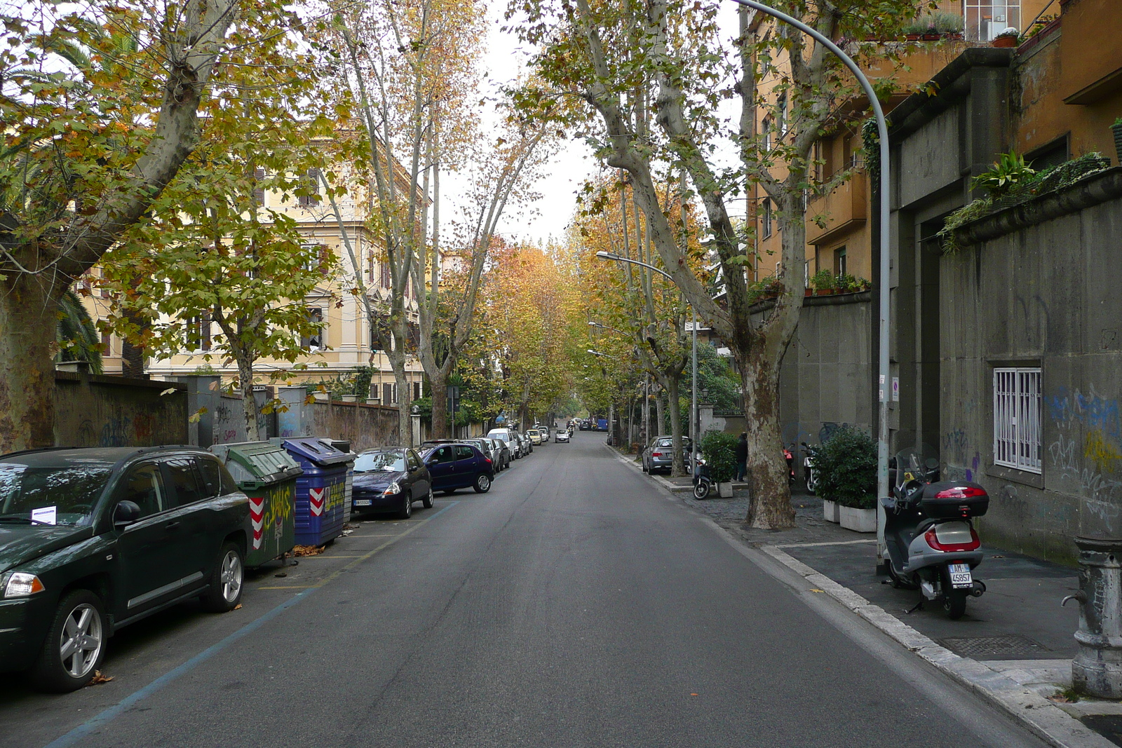 รูปถ่าย อิตาลี(Italy) โรม(Rome) ถนนนีโกลาฟาบรีซี(Via Nicola Fabrizi) 2007-11 5