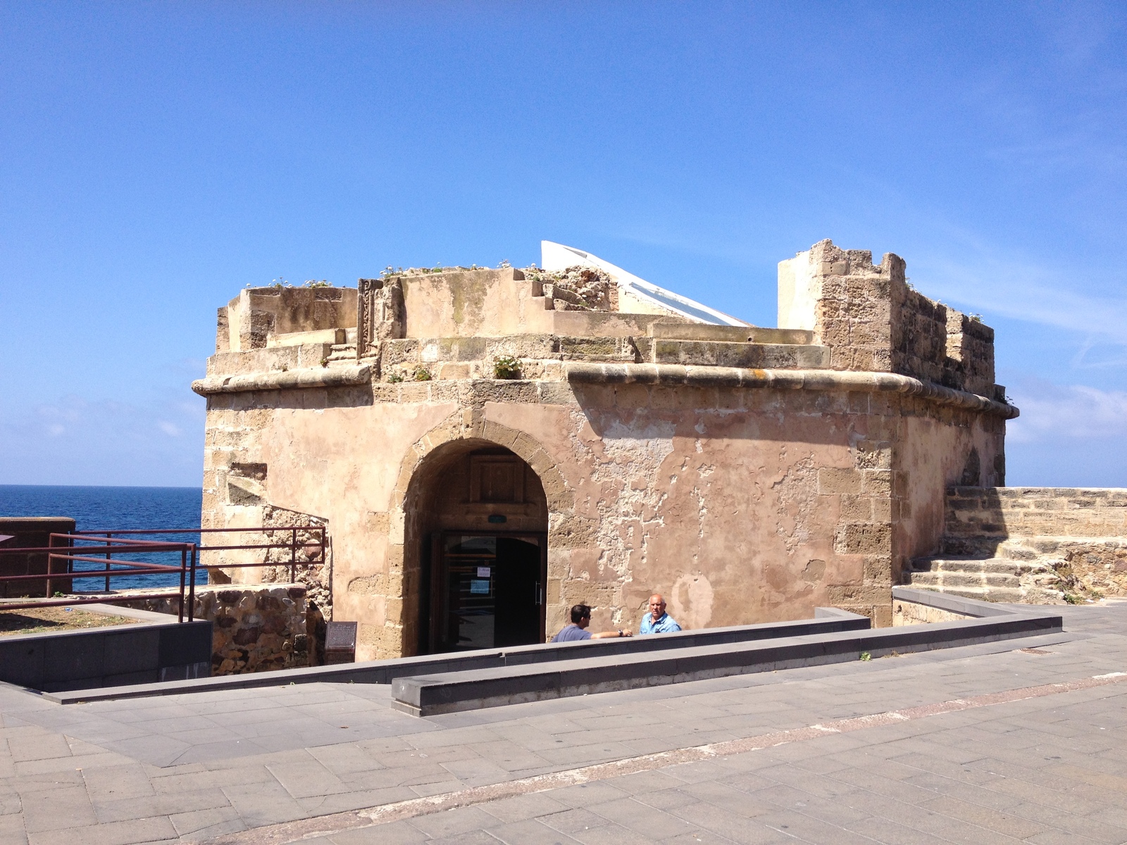 รูปถ่าย อิตาลี(Italy) ซาร์ดิเนีย(Sardinia) อัลเกโร(Alghero) 2015-06 43