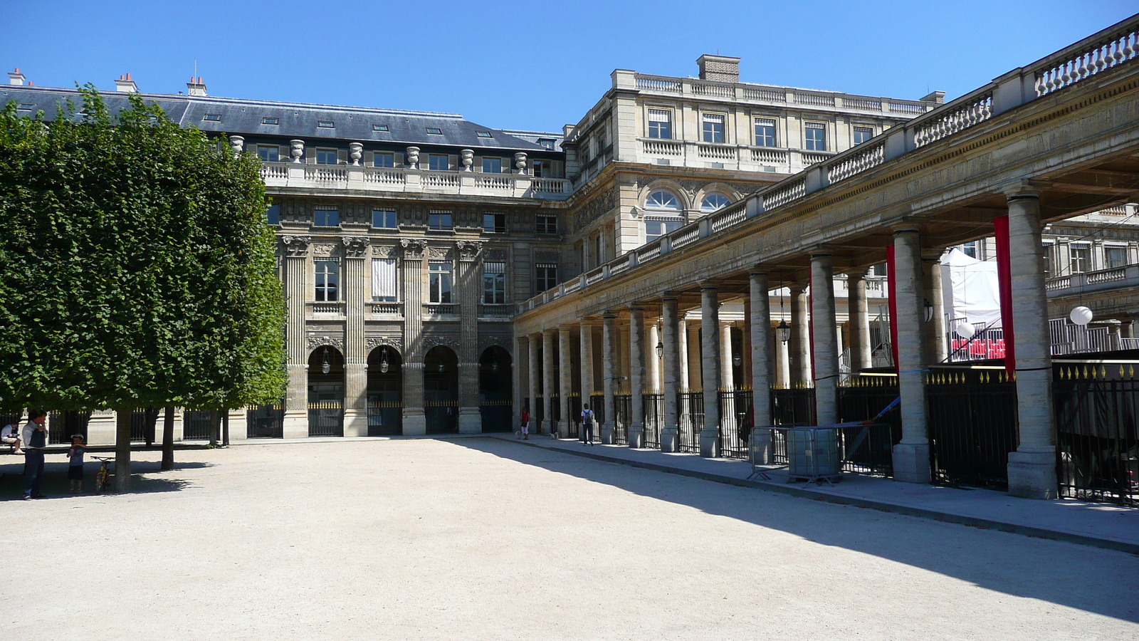 รูปถ่าย ฝรั่งเศส(France) ปารีส(Paris) พระราชวังปาแลรัวยาล(Palais Royal) 2007-08 94