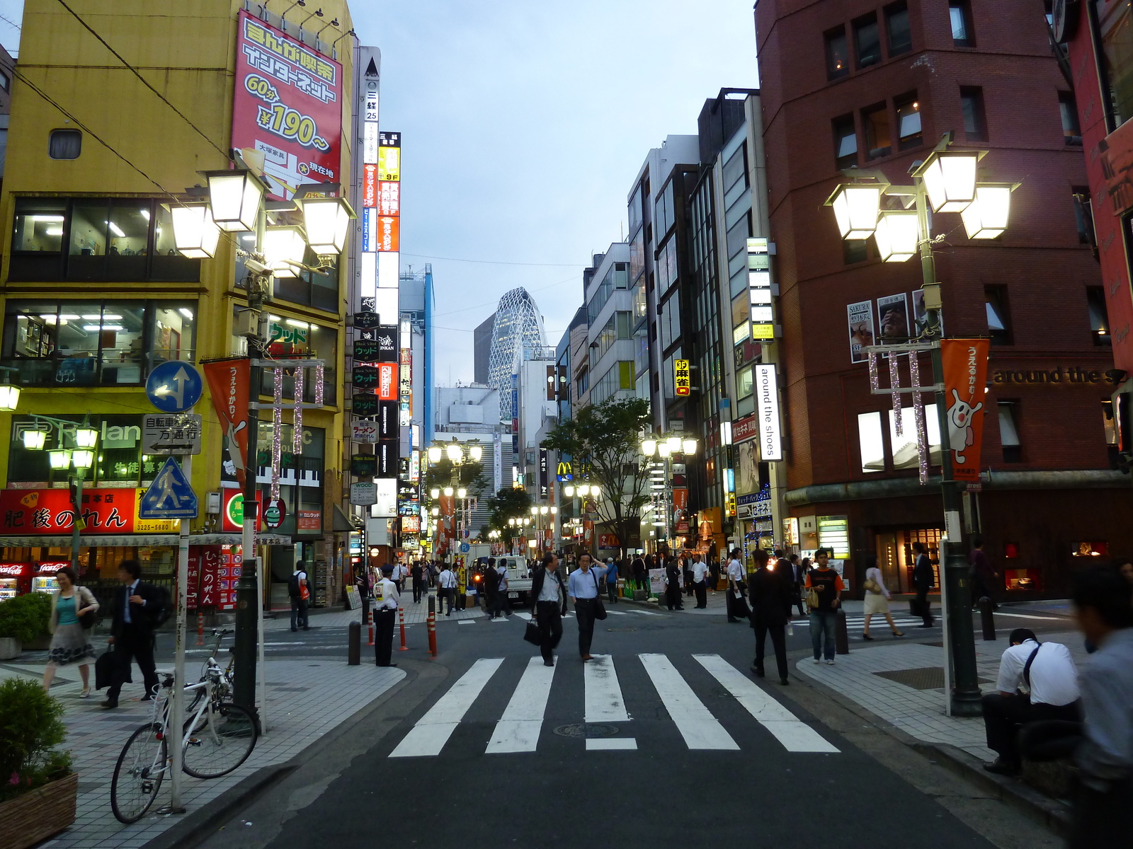 รูปถ่าย ญี่ปุ่น(Japan) โตเกียว(Tokyo) ชินจูกุ(Shinjuku) 2010-06 66