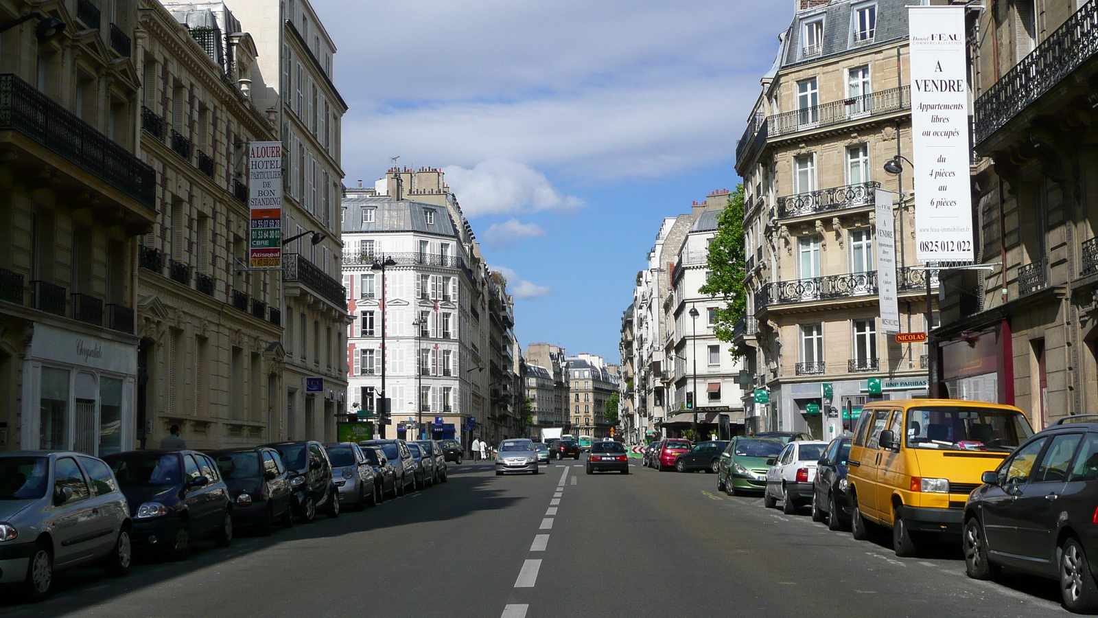 รูปถ่าย ฝรั่งเศส(France) ปารีส(Paris) คุ้มที่ 17 (17th Arrondissement) ถนนฌูฟรัว-ดาบ็อง(Rue Jouffroy d'Abbans) 2007-05 24