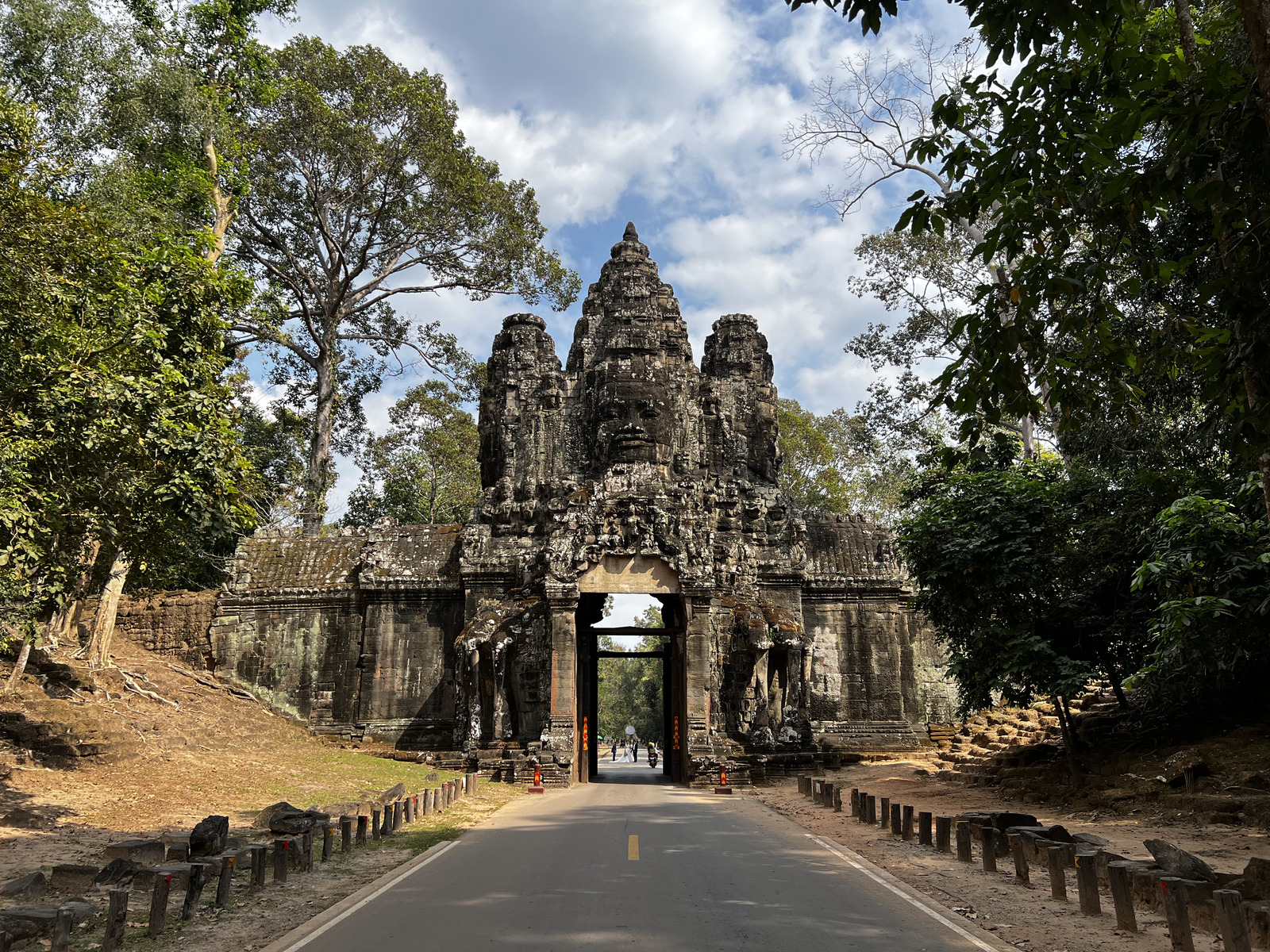 รูปถ่าย กัมพูชา(Cambodia) เสียมราฐ(Siem Reap) นครธม(Angkor Thom) 2023-01 30