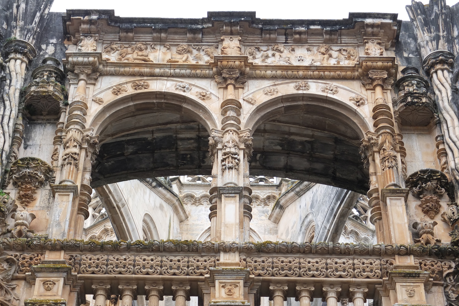 รูปถ่าย โปรตุเกส(Portugal) บาตาลยา(Batalha) 2013-01 159