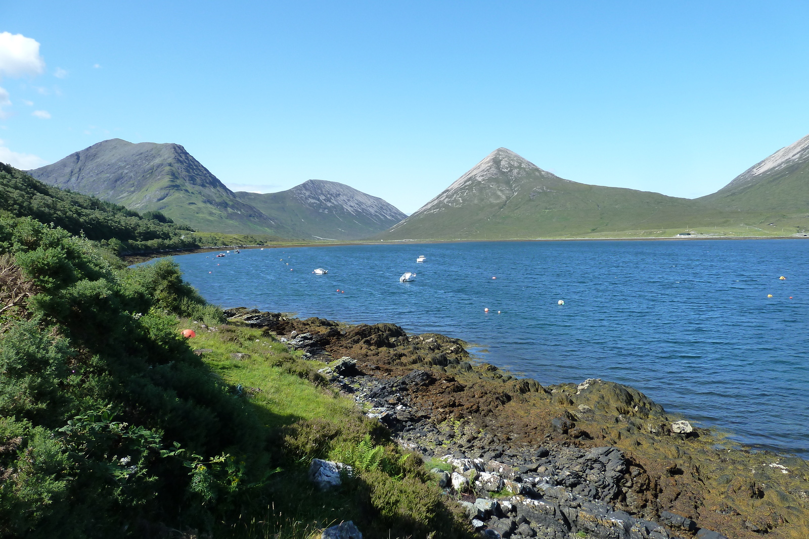 รูปถ่าย อังกฤษ(United Kingdom) เกาะสกาย(Skye) เทือกเขาคูลิน(The Cuillin) 2011-07 63