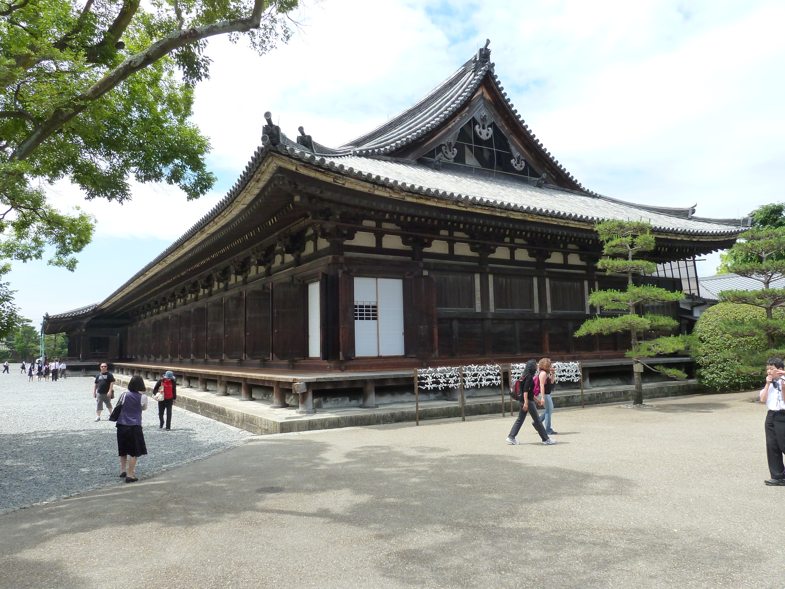 รูปถ่าย ญี่ปุ่น(Japan) เกียวโต(Kyoto) วัดซันจูซังเก็นโด(Sanjusangendo temple) 2010-06 20