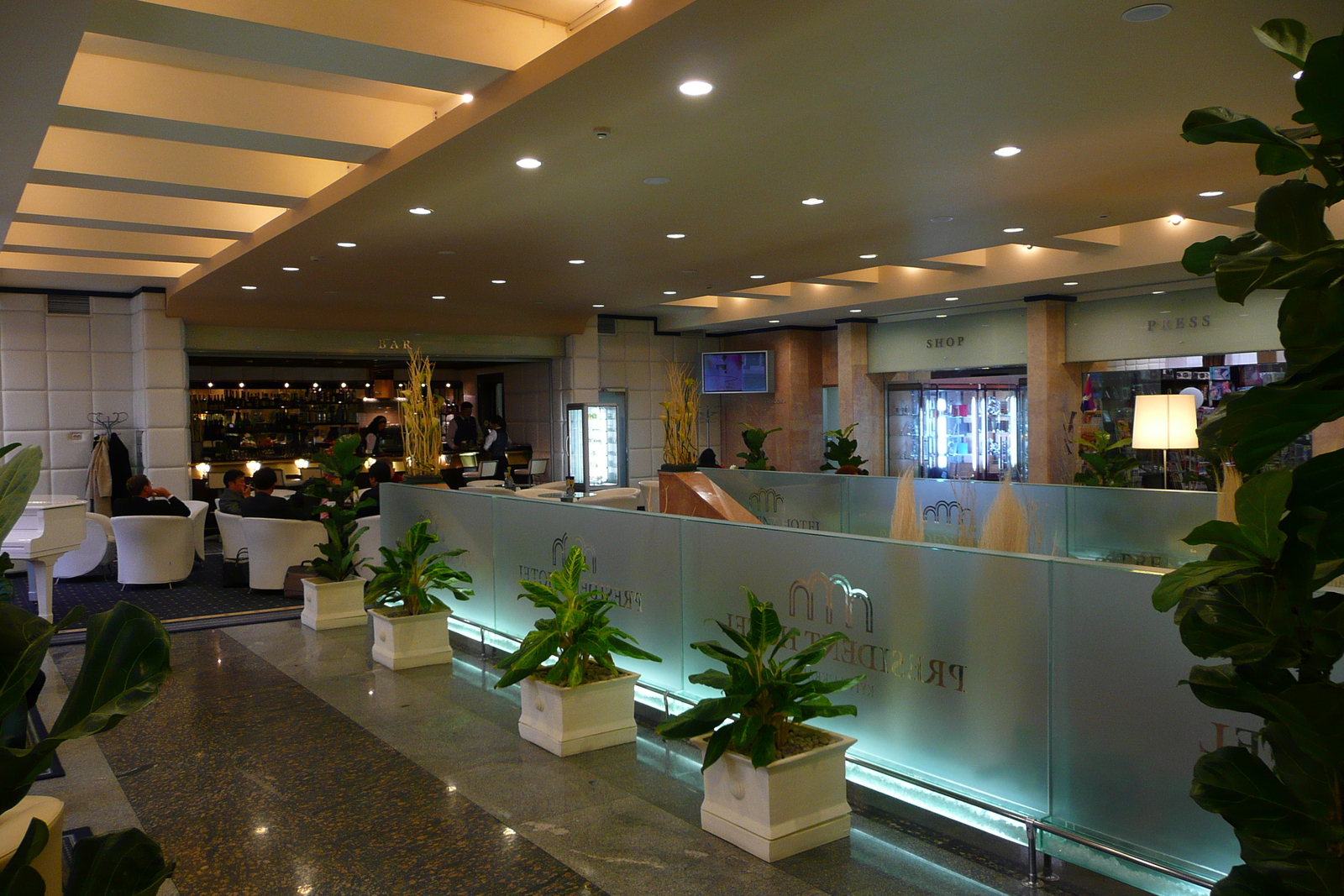 รูปถ่าย ยูเครน(Ukraine) เคียฟ(Kiev) โรงแรมเพรสซิเดนต์(President Hotel) 2007-11 26