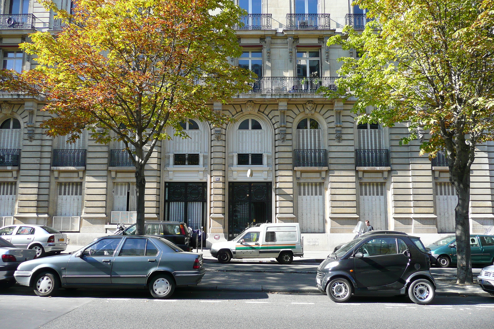 รูปถ่าย ฝรั่งเศส(France) ปารีส(Paris) ถนนโอช(Avenue Hoche) 2007-09 0